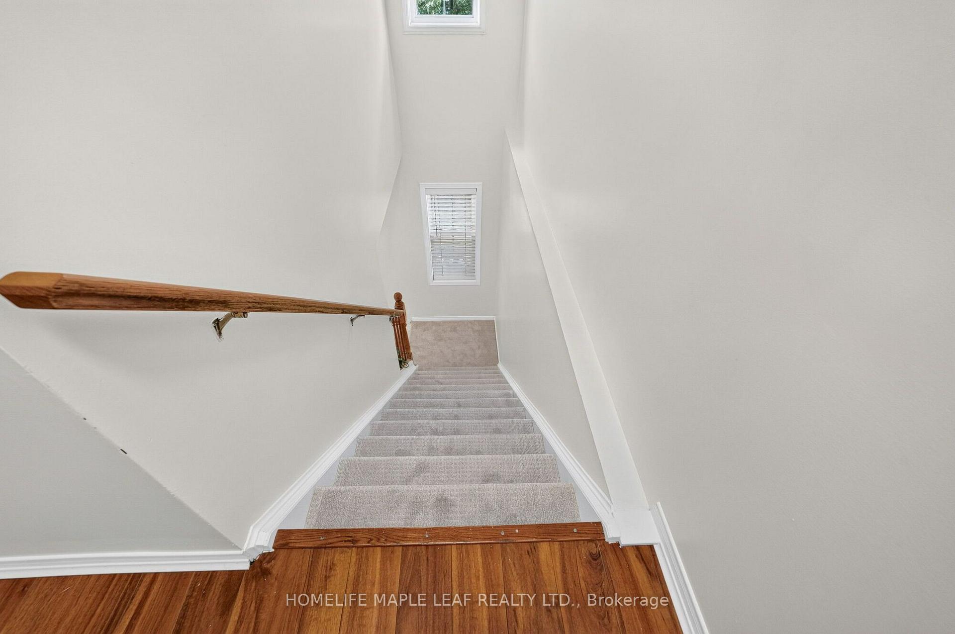Photo 17 of 211 Melran Drive, Cambridge, Hespeler Village — HOMEH