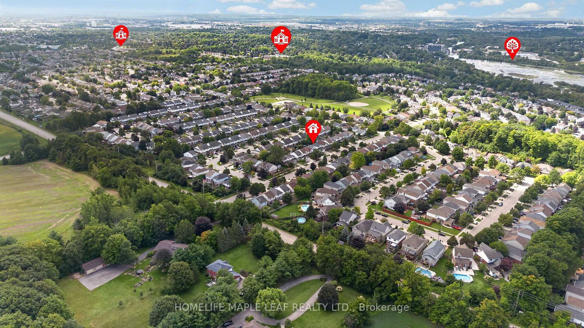 Photo 42 of 211 Melran Drive, Cambridge, Hespeler Village — HOMEH