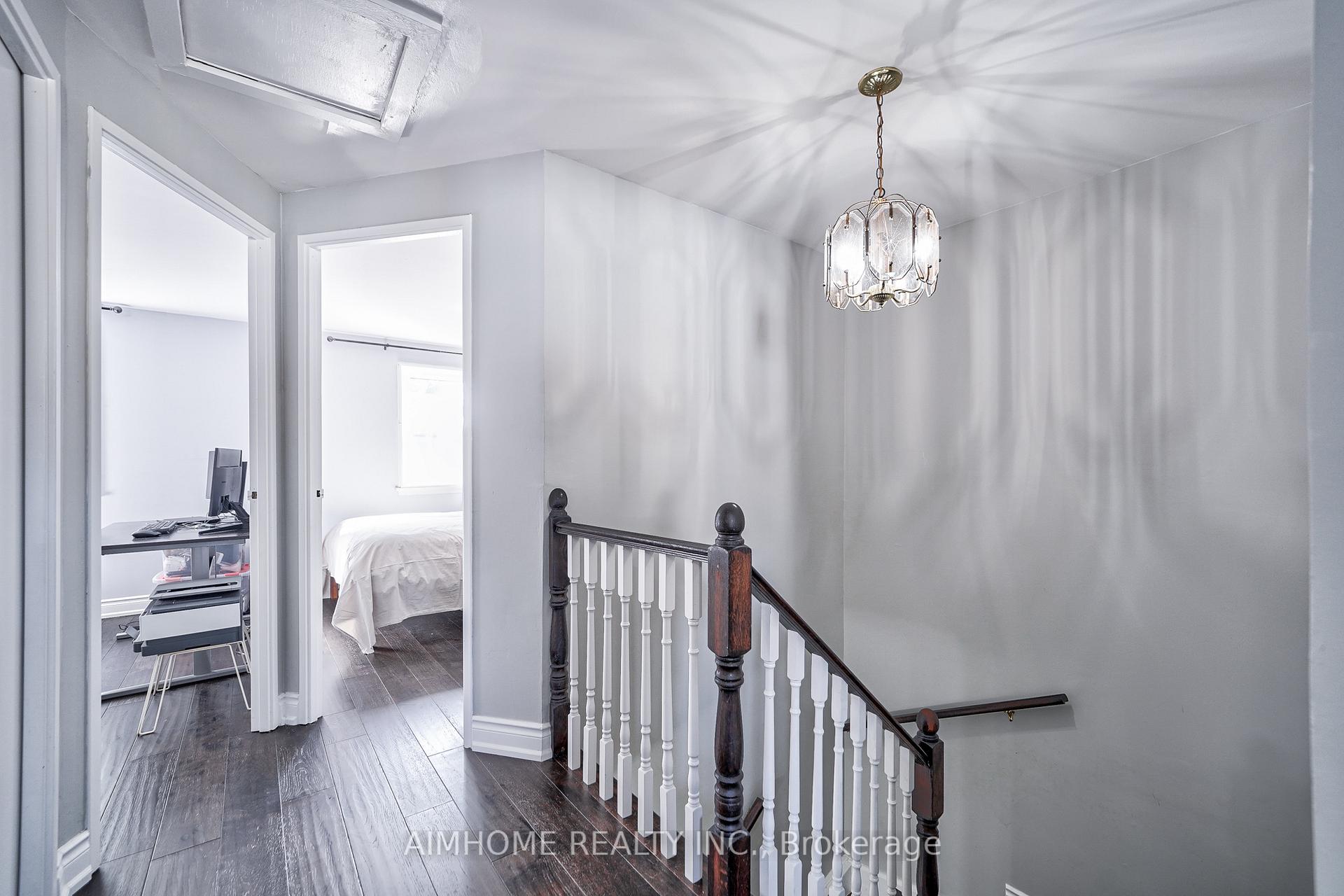Photo 19 of 1692 John Street, Markham, Bayview Fairway-Bayview Country Club Estates — HOMEH