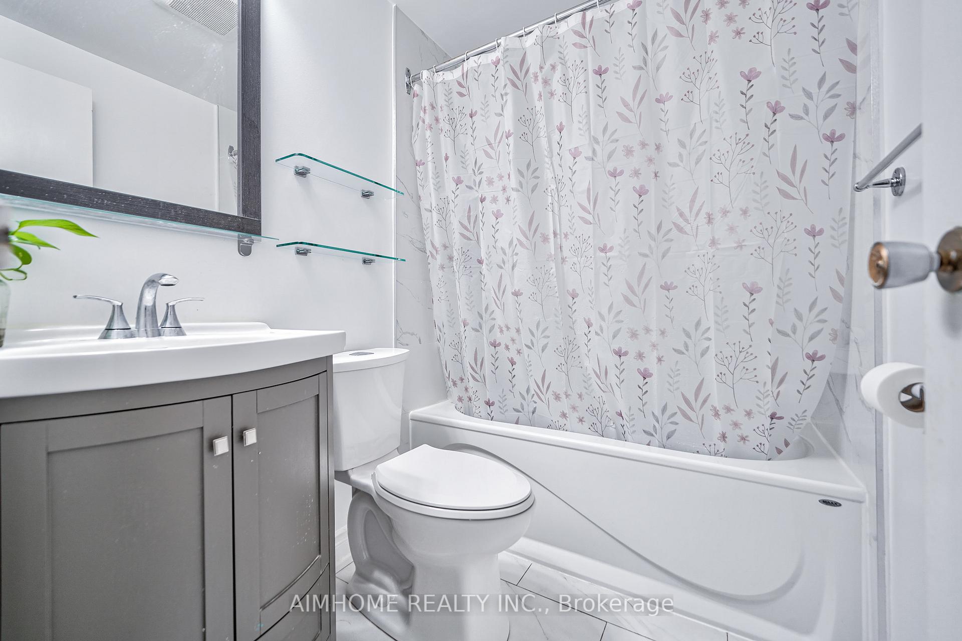 Photo 30 of 1692 John Street, Markham, Bayview Fairway-Bayview Country Club Estates — HOMEH