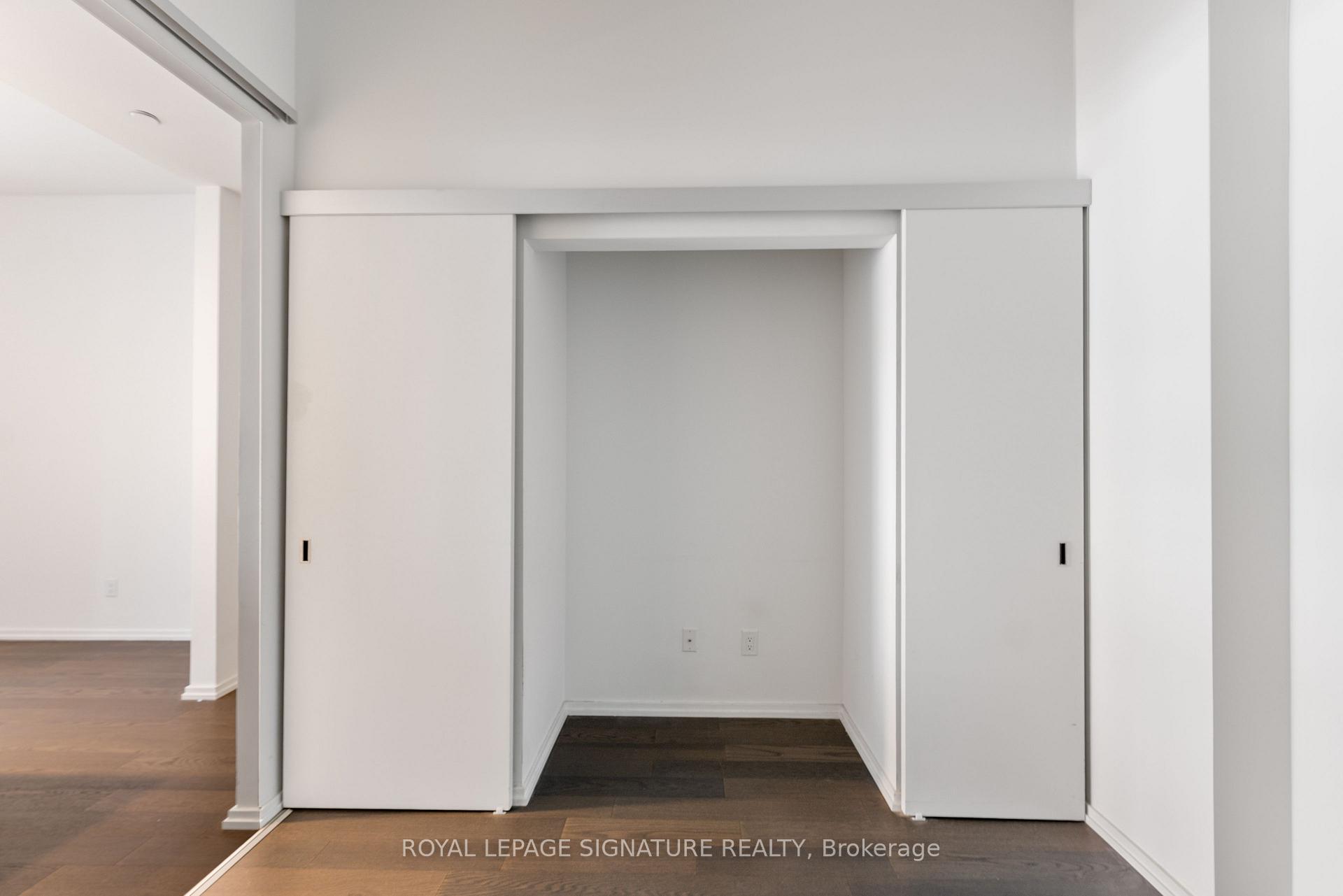 Photo 17 of Unit 1010, 5 Soudan Avenue, Toronto, Mount Pleasant West — HOMEH
