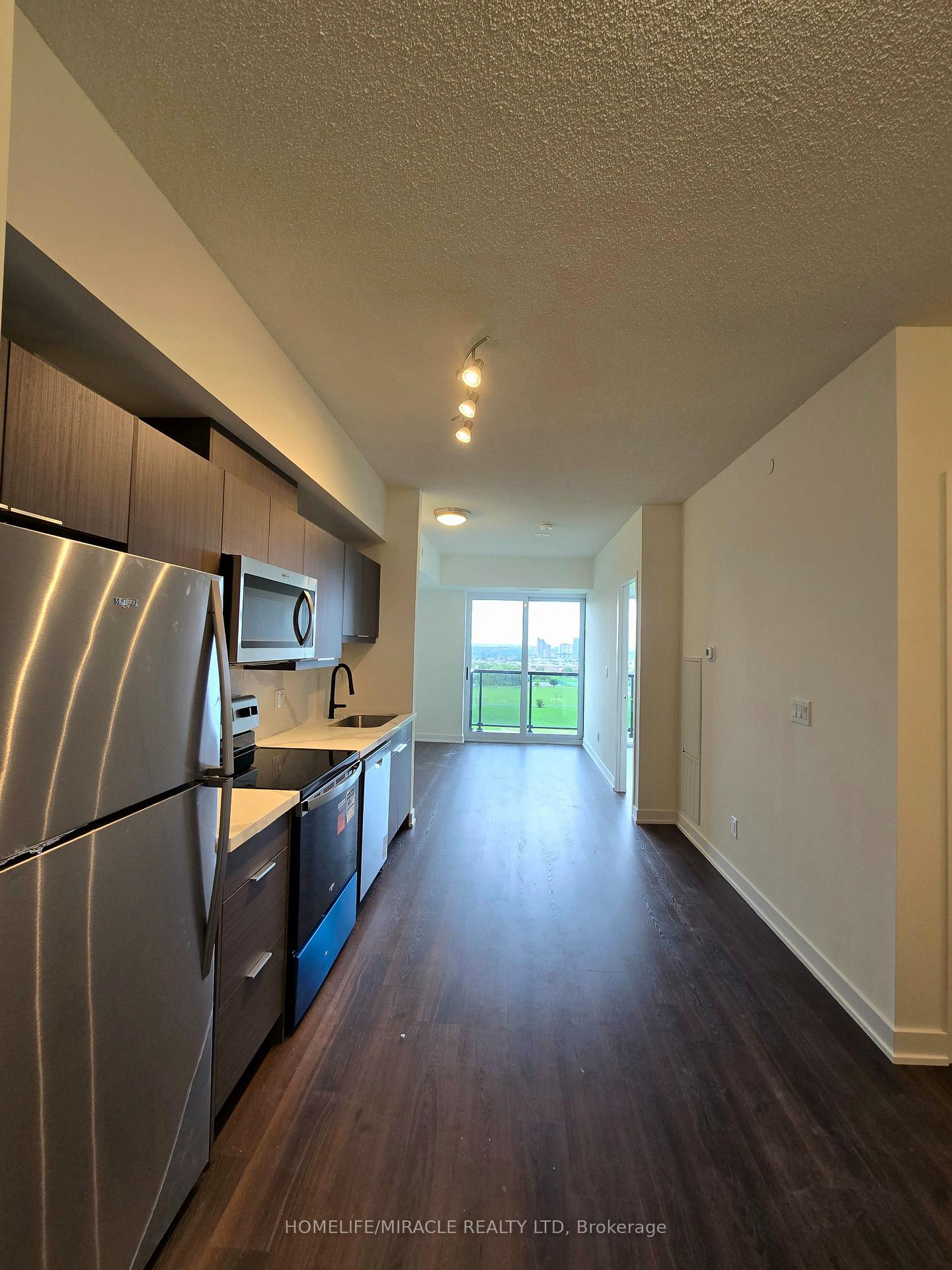 Photo of Unit 910, 2825 Jane Street
