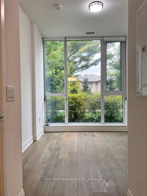 Photo 15 of 293 The Kingsway, Etobicoke, Edenbridge-Humber Valley — HOMEH