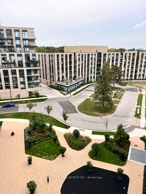 Photo 27 of 293 The Kingsway, Etobicoke, Edenbridge-Humber Valley — HOMEH