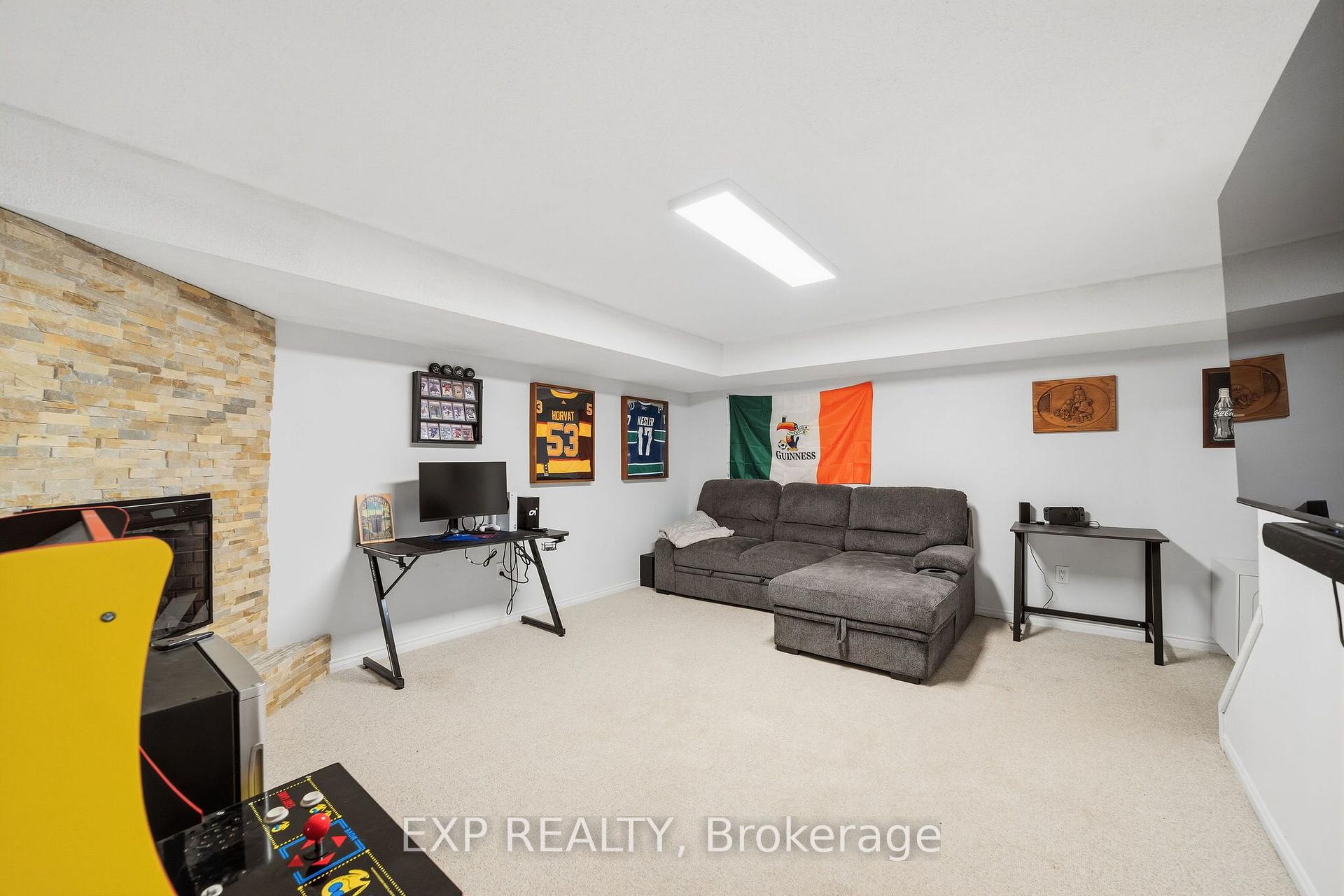 Photo 19 of Unit 49, 511 Admiral Drive, London, East I — HOMEH