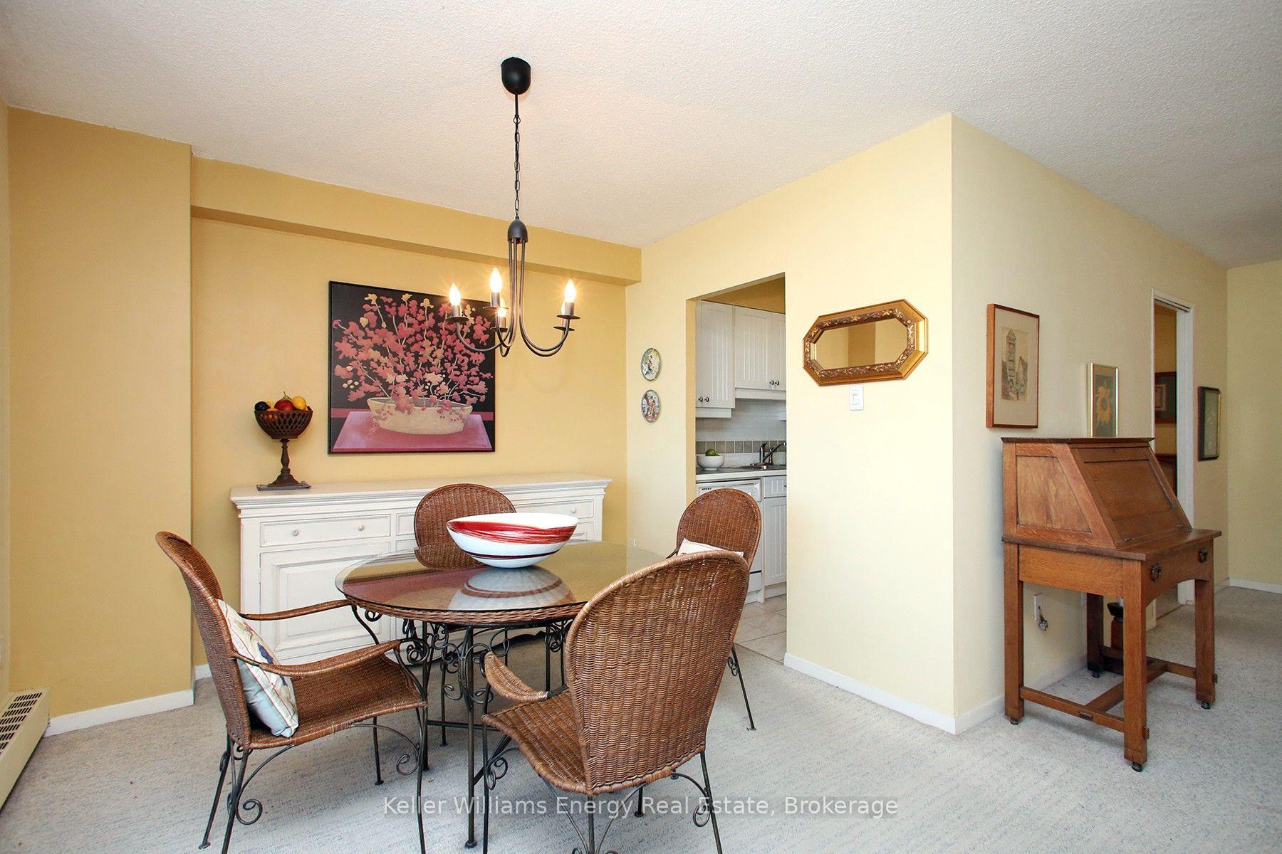Photo 5 of Unit 1209, 1210 Radom Street, Pickering, Bay Ridges — HOMEH
