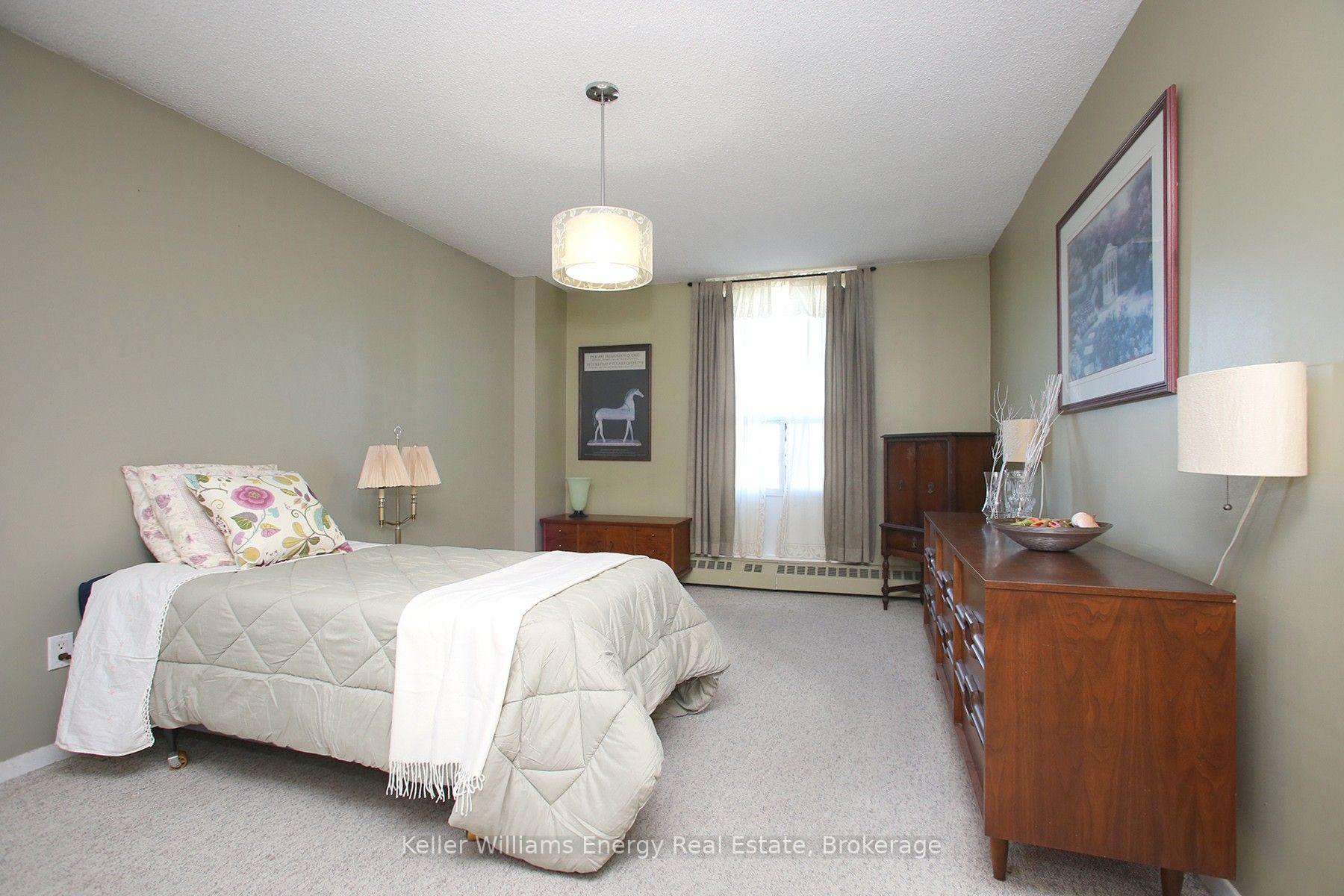Photo 14 of Unit 1209, 1210 Radom Street, Pickering, Bay Ridges — HOMEH