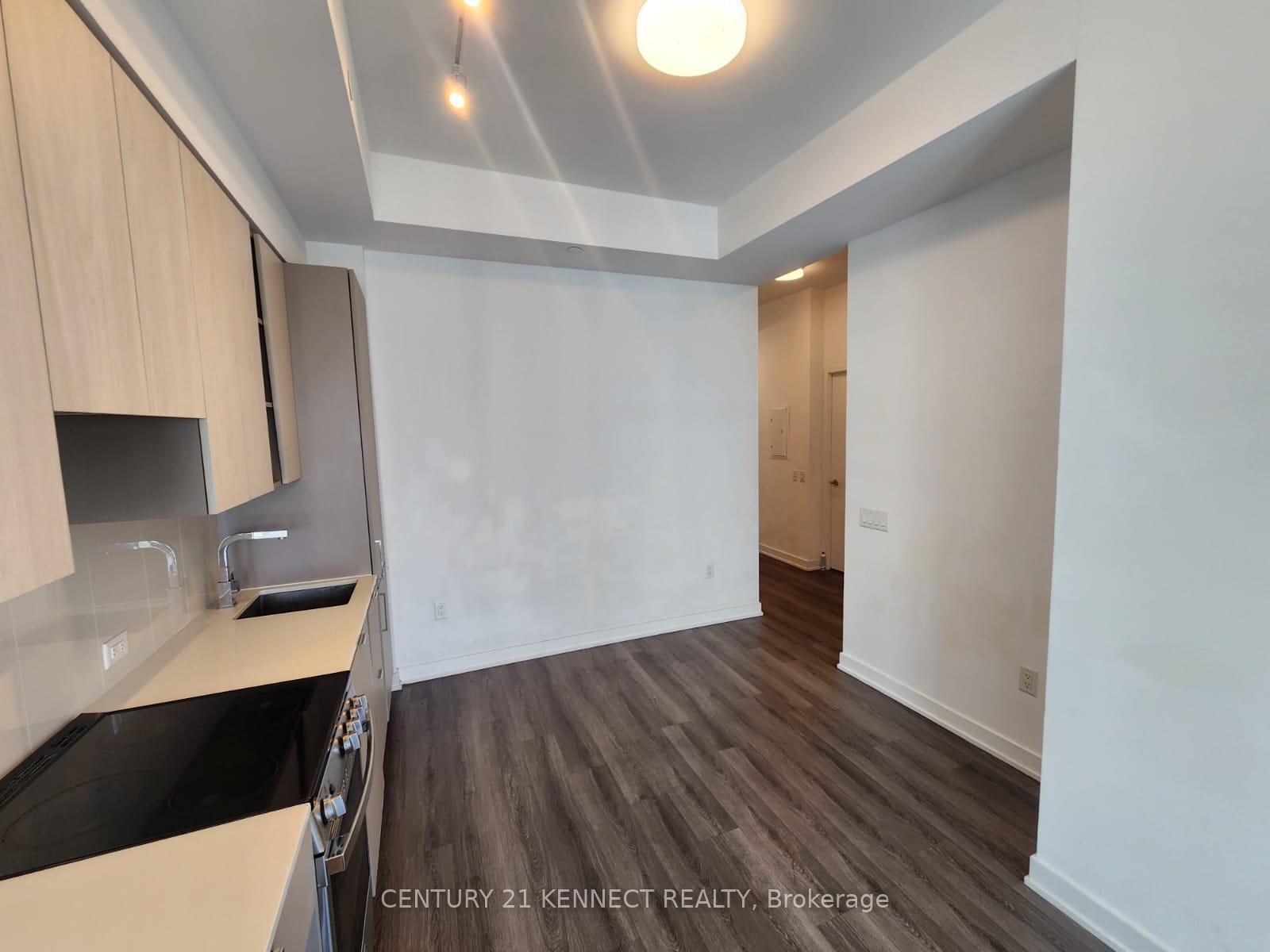 Photo 5 of Unit 3713, 3883 Quartz Road, Mississauga, City Centre — HOMEH