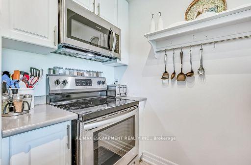 Photo 10 of Unit 514, 125 Shoreview Place, Hamilton, Stoney Creek — HOMEH