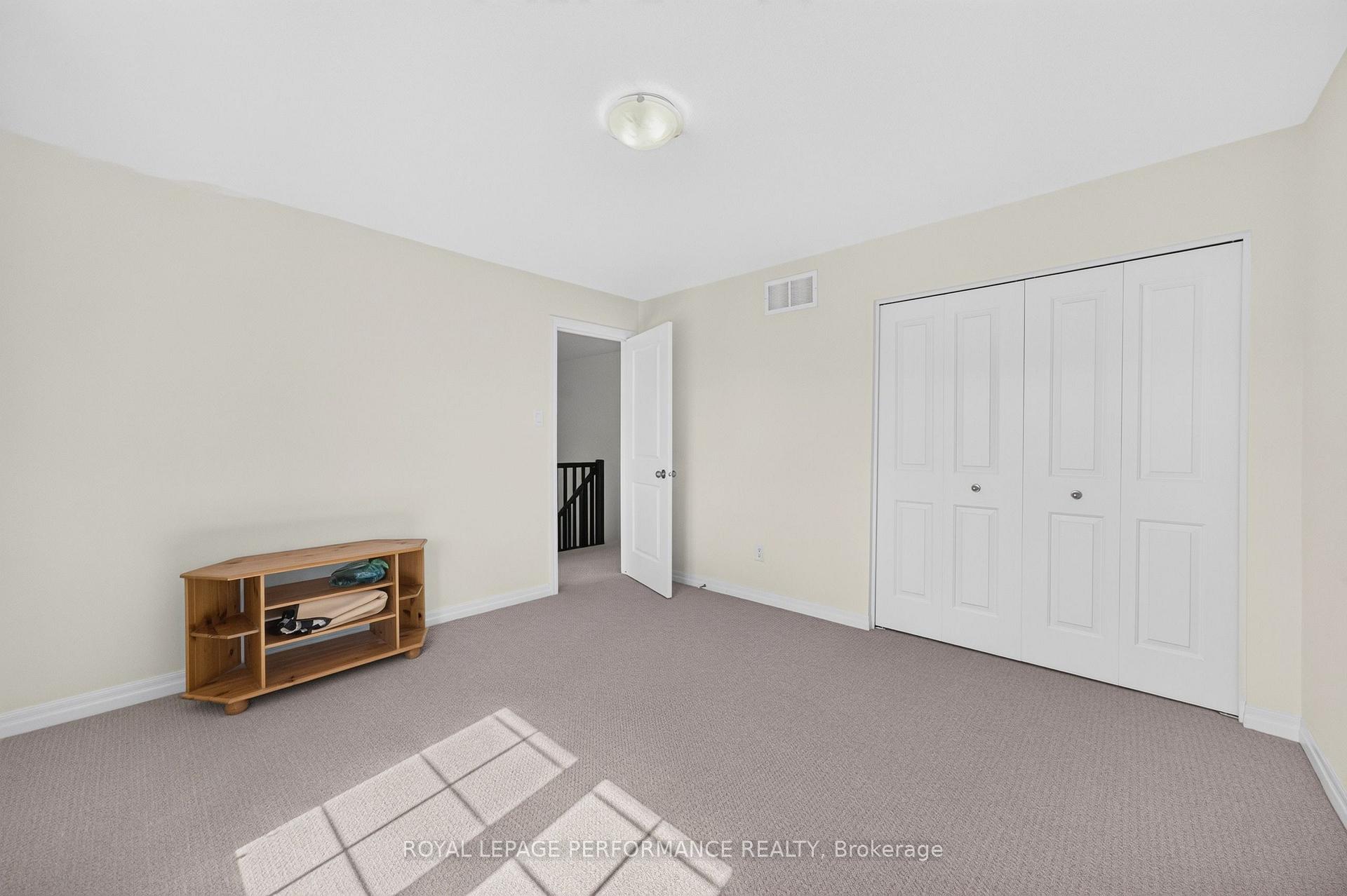 Photo 38 of 207 Dave Smith Crescent, Ottawa, Riverside South/Gloucester Glen — HOMEH