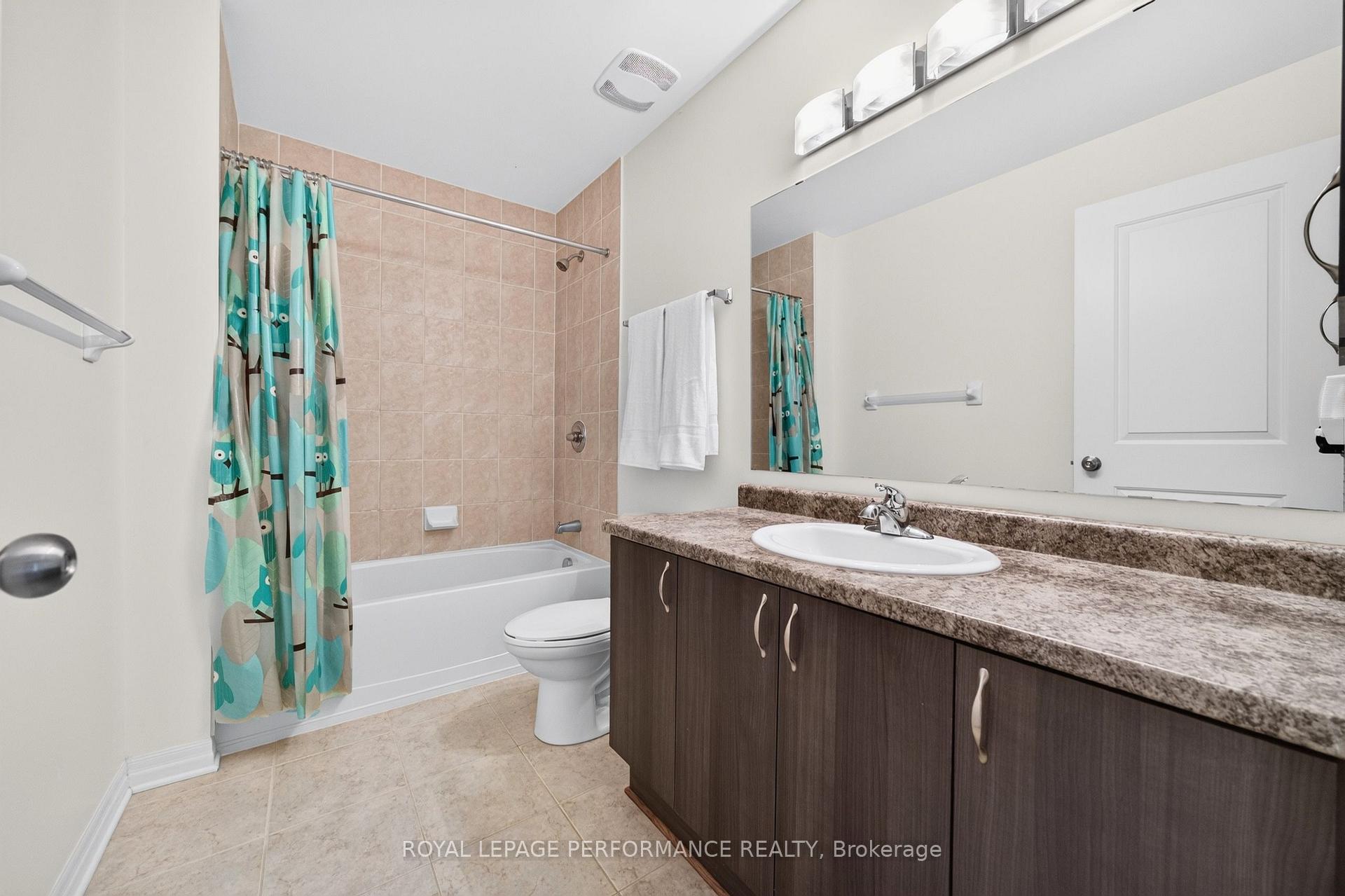 Photo 40 of 207 Dave Smith Crescent, Ottawa, Riverside South/Gloucester Glen — HOMEH