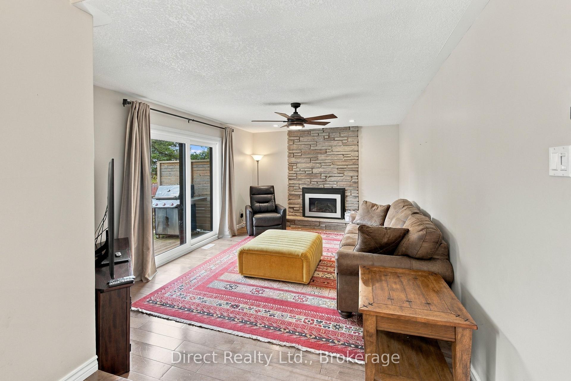 Photo 13 of 26 Walmsley Place, Belleville, Belleville Ward — HOMEH