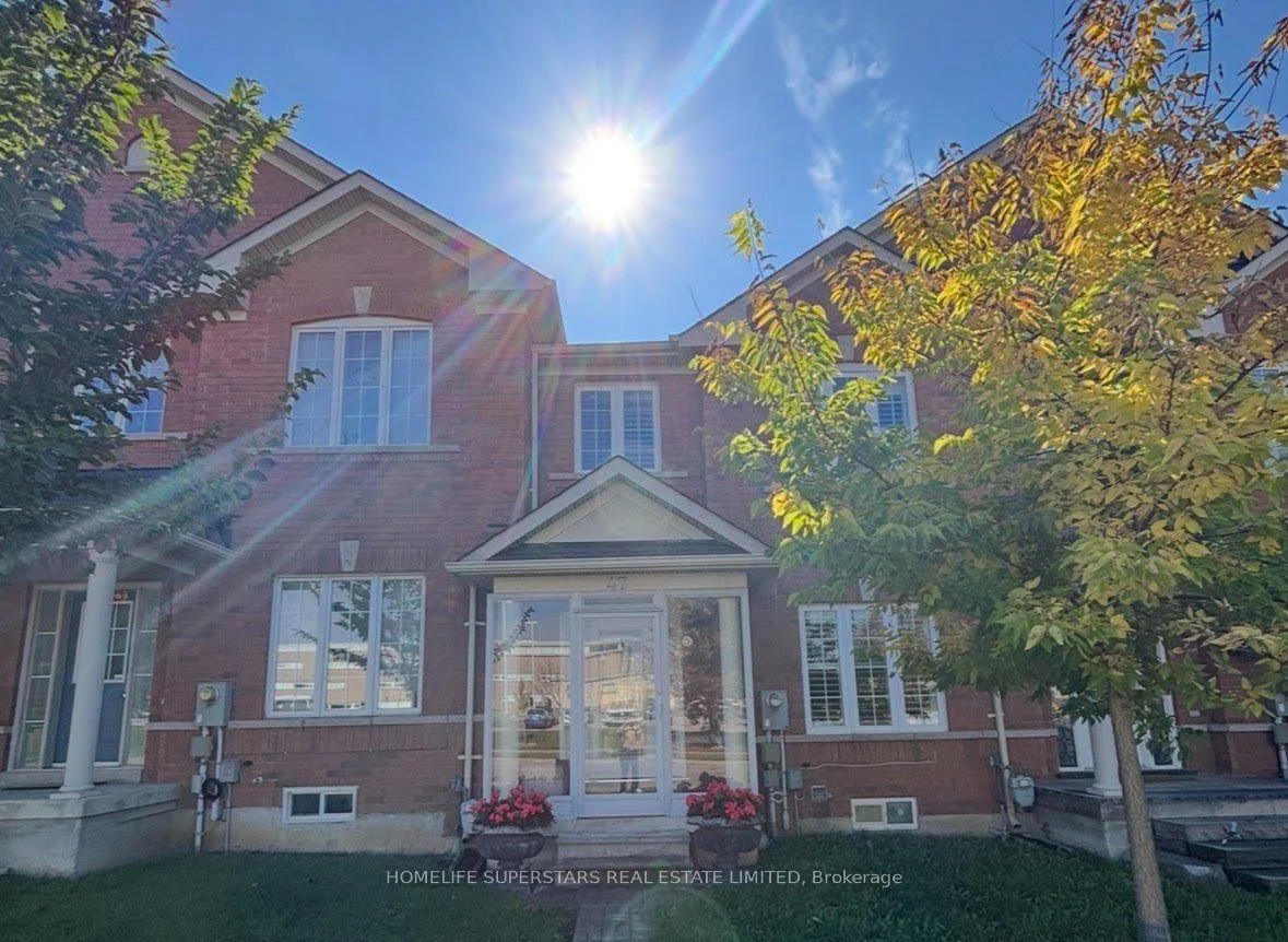 Photo of 47 Davos Road W