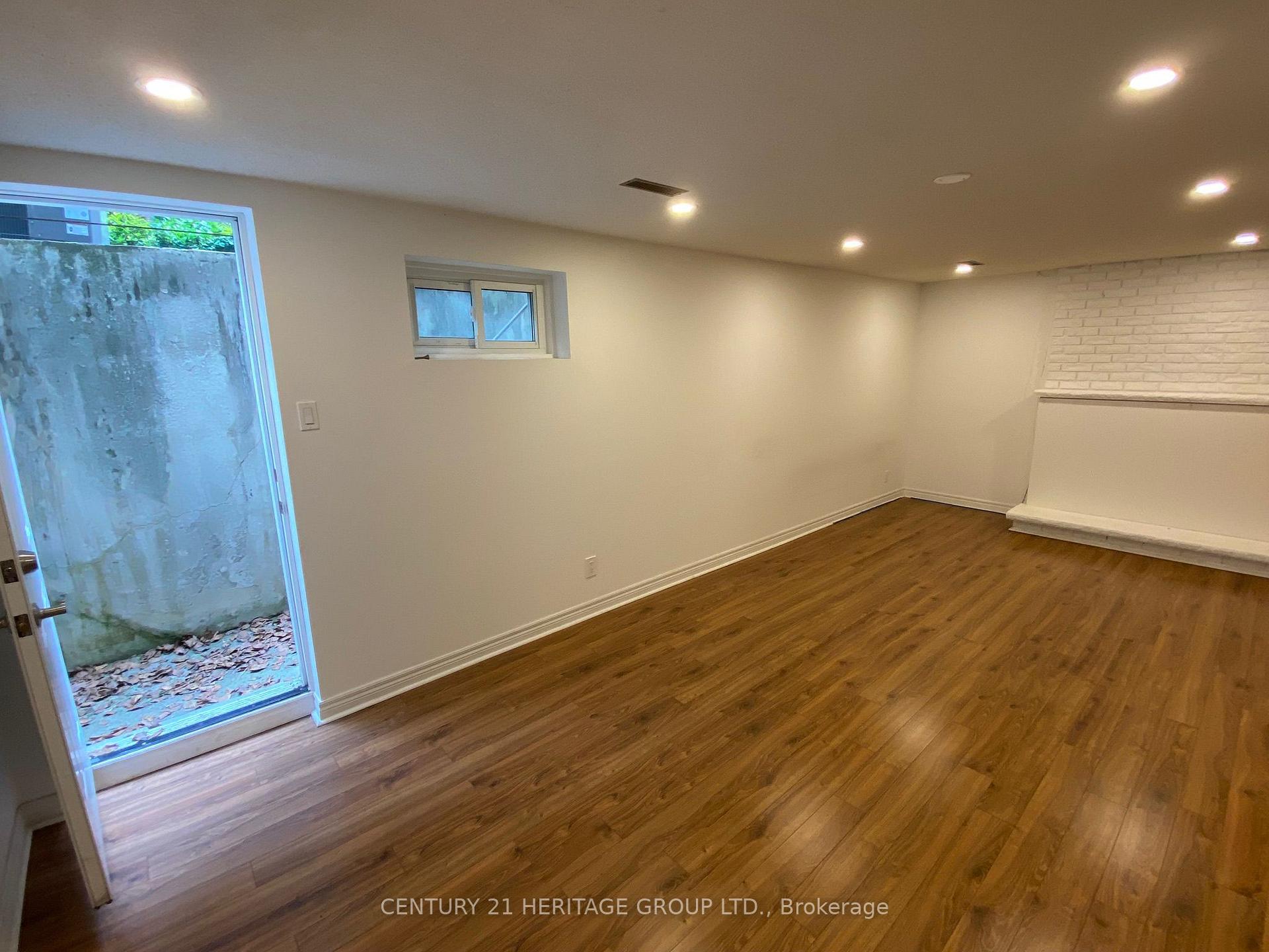 Photo 2 of Unit BSMT, 24 Charnwood Place, Markham, Aileen-Willowbrook — HOMEH