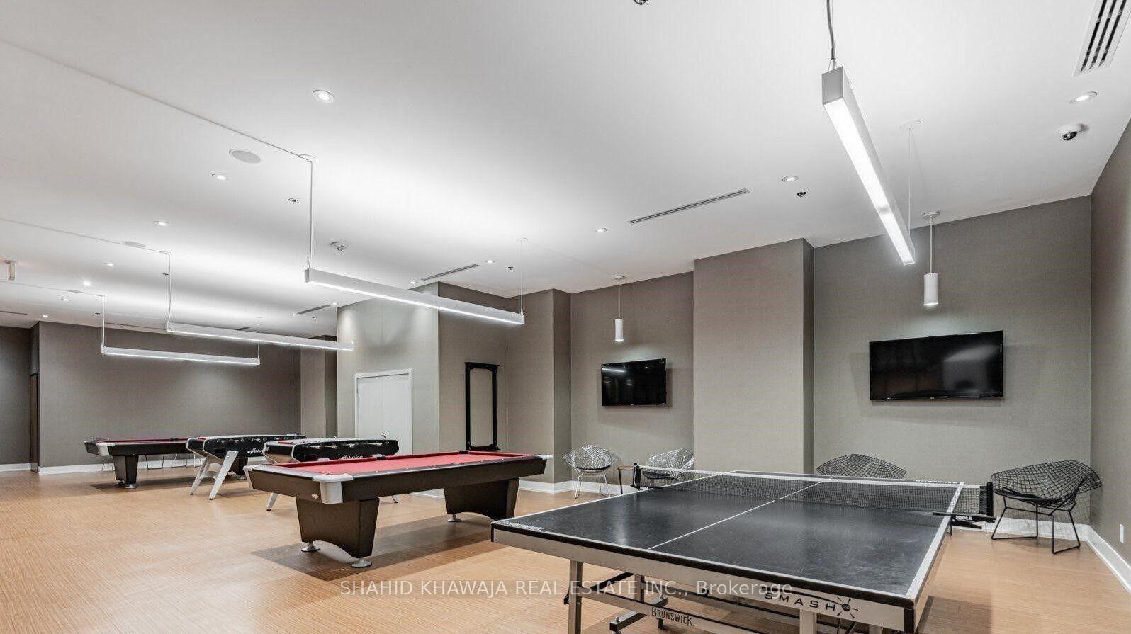 Photo 19 of Unit 725, 111 St Clair Avenue W, Toronto, Yonge-St. Clair — HOMEH