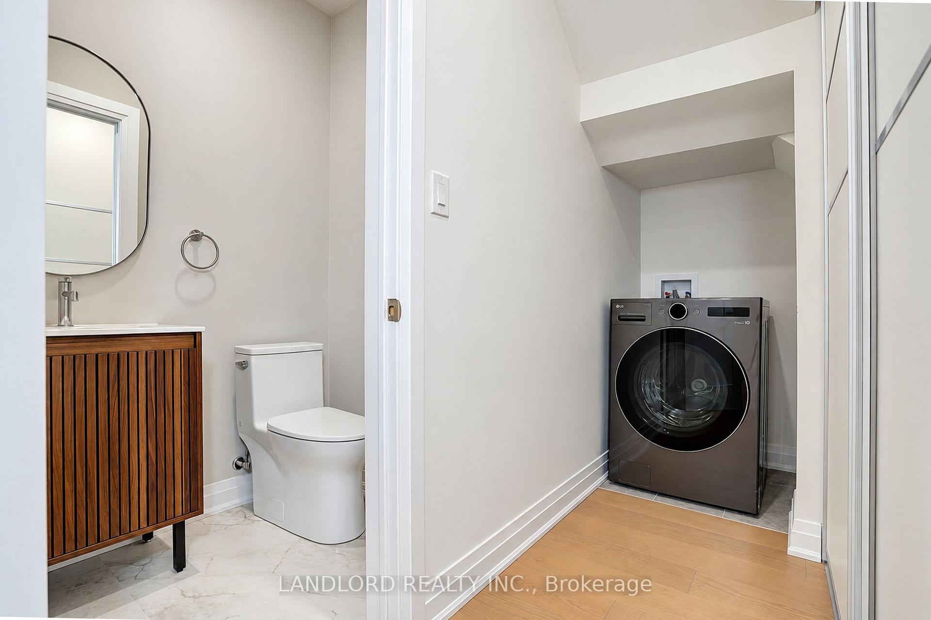 Photo 8 of Unit 1, 92 Neville Park Boulevard, Toronto, The Beaches — HOMEH