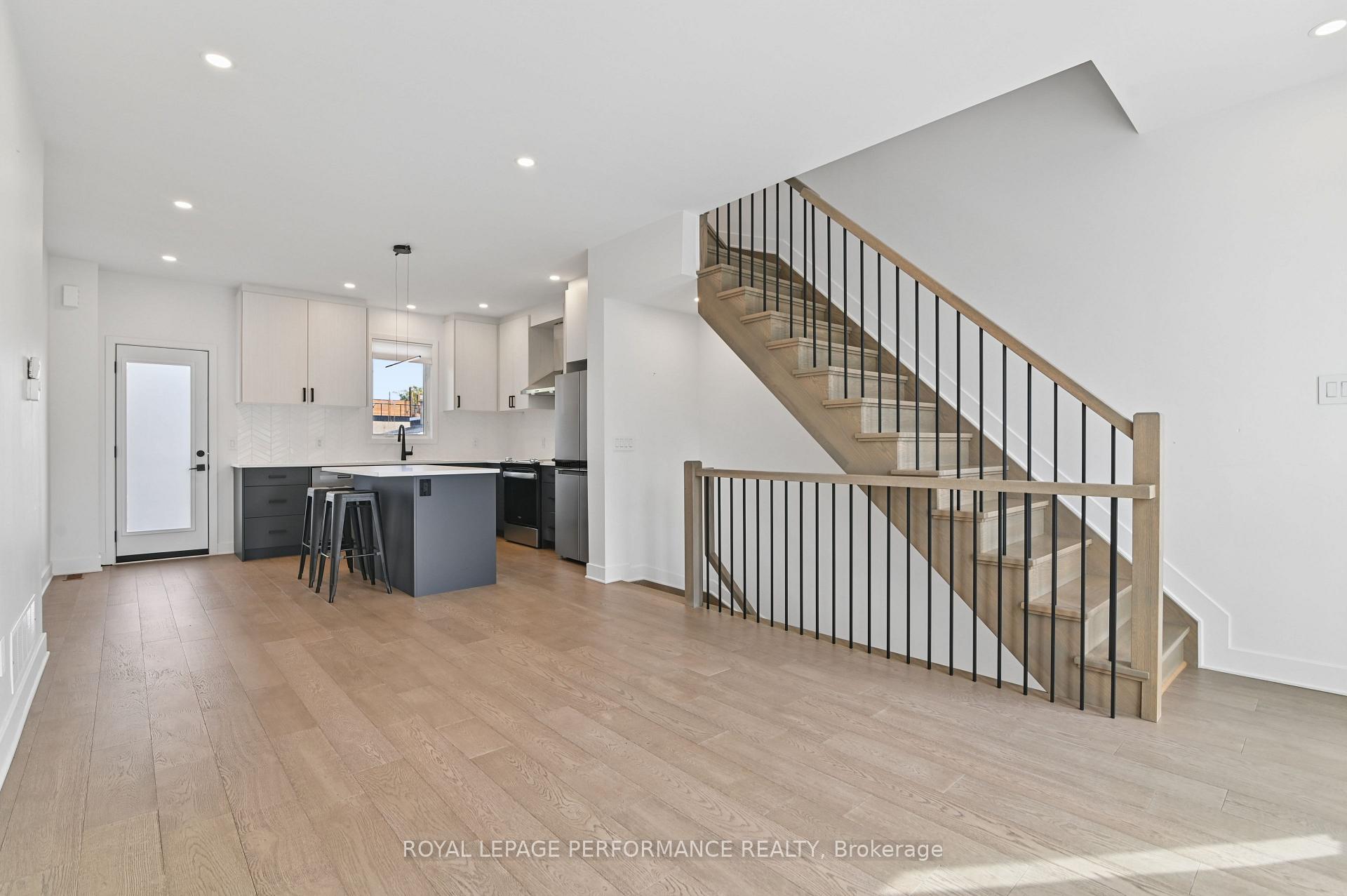 Photo 14 of 65 Parent Avenue, Ottawa, Lower Town/Byward Market — HOMEH