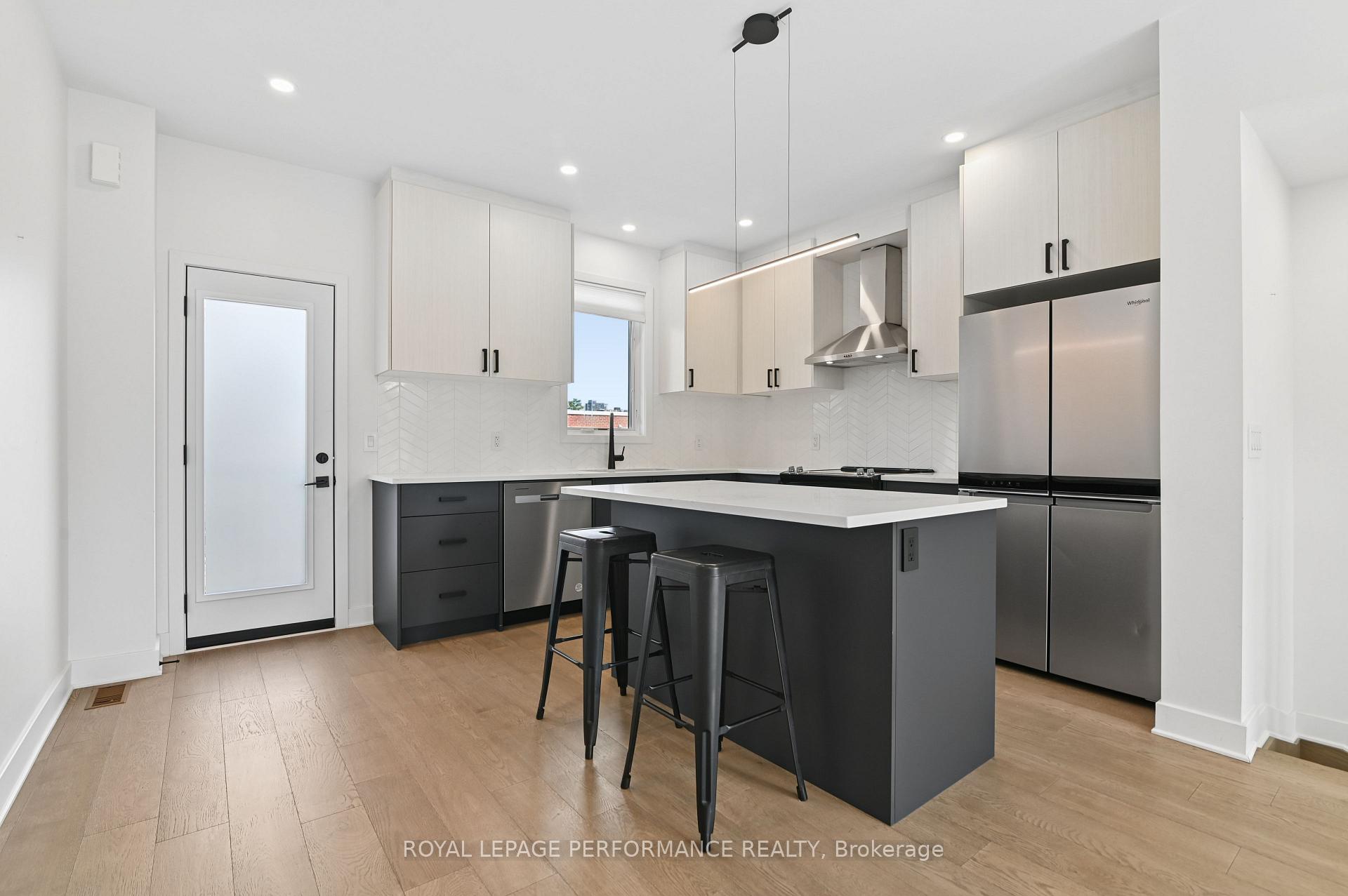 Photo 15 of 65 Parent Avenue, Ottawa, Lower Town/Byward Market — HOMEH