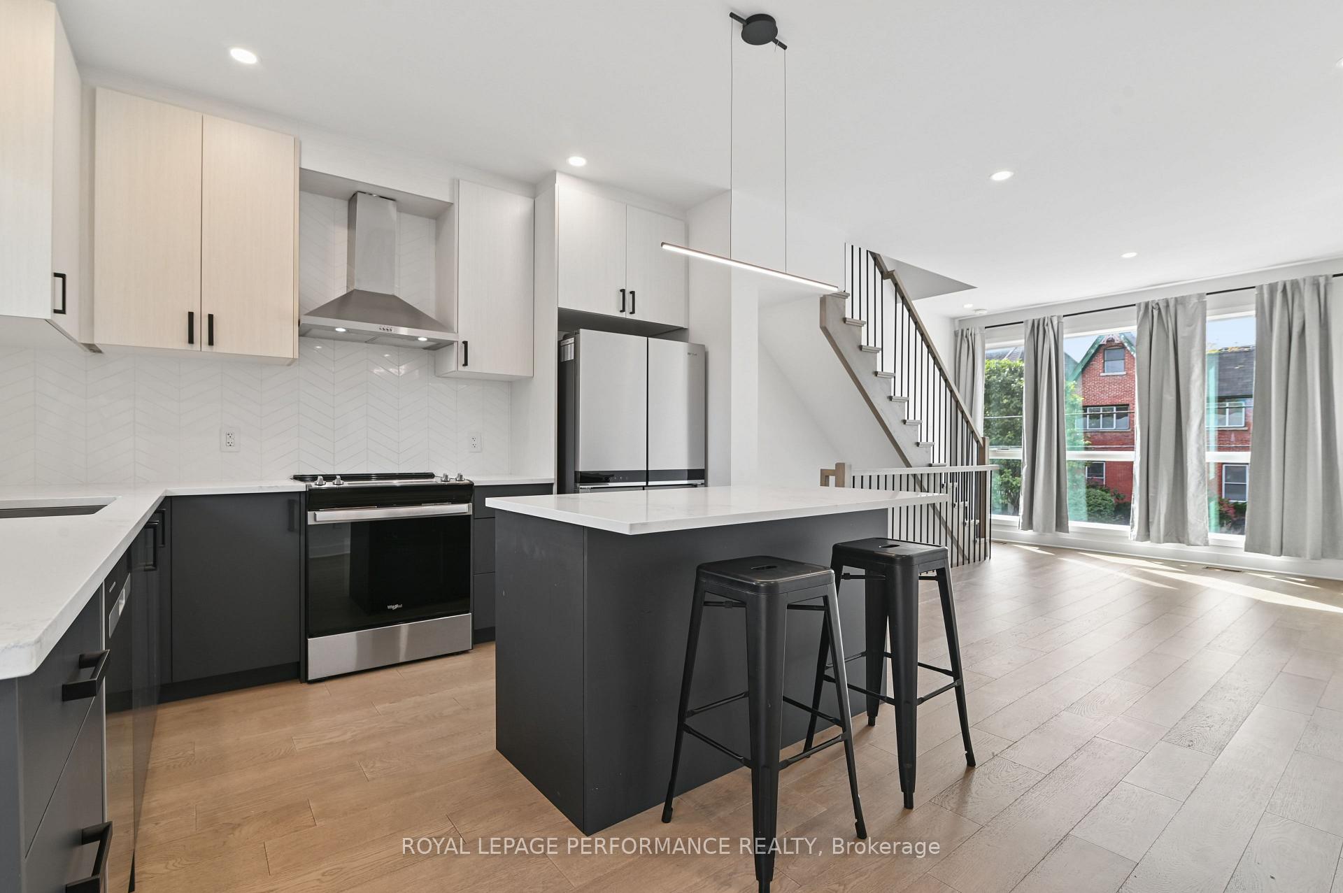 Photo 16 of 65 Parent Avenue, Ottawa, Lower Town/Byward Market — HOMEH