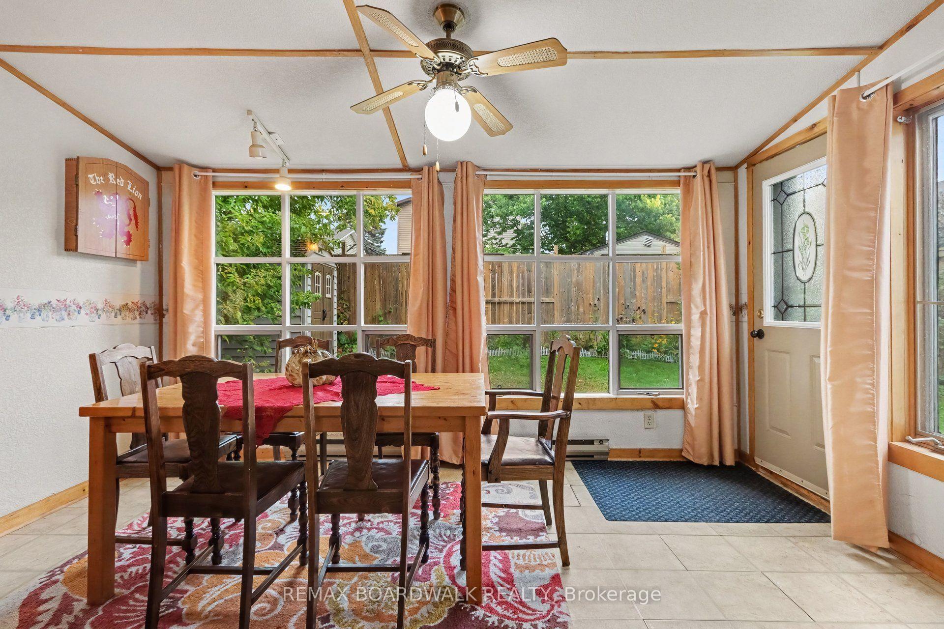 Photo 9 of 174 Munro Street, Carleton Place, Carleton Place — HOMEH