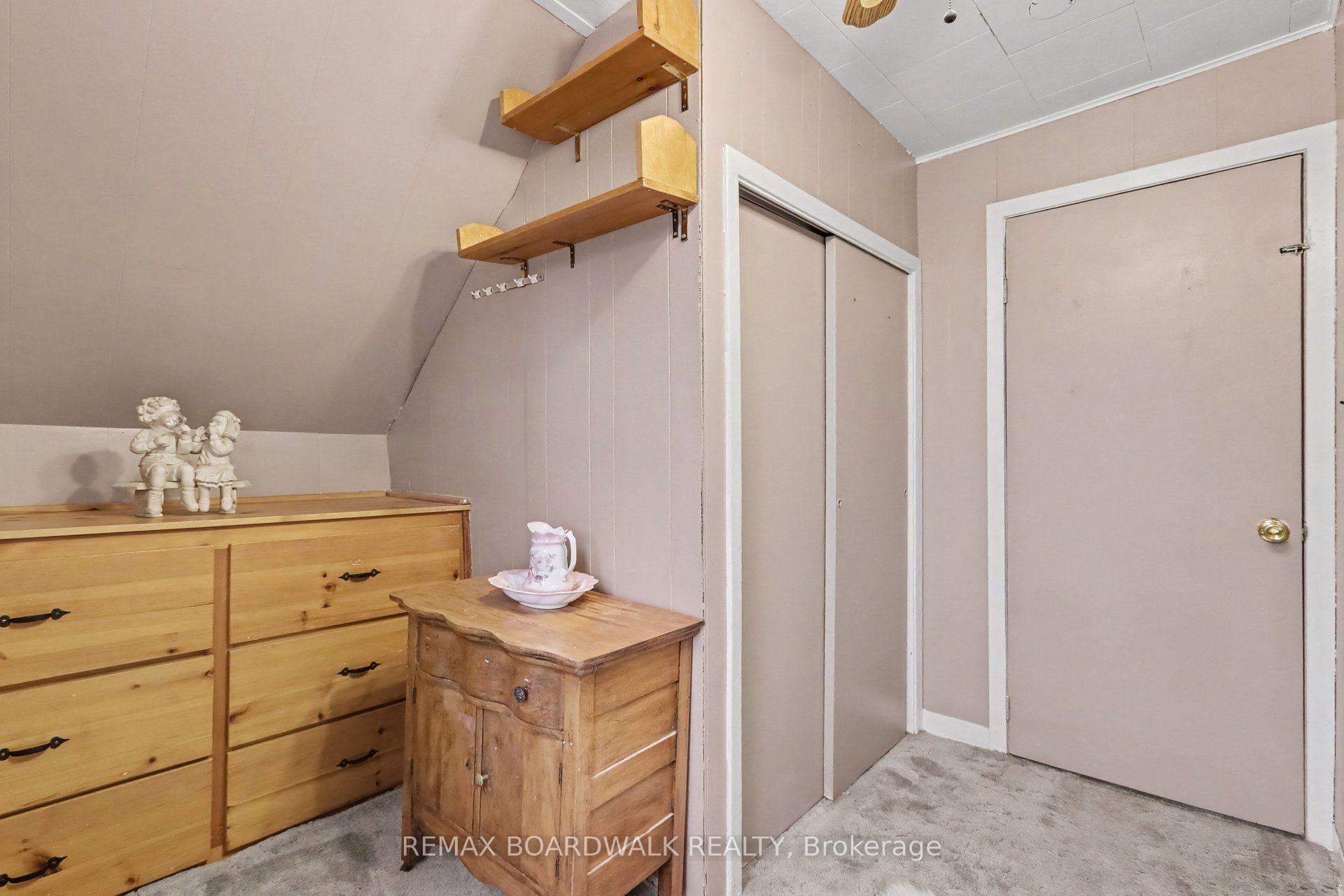 Photo 18 of 174 Munro Street, Carleton Place, Carleton Place — HOMEH