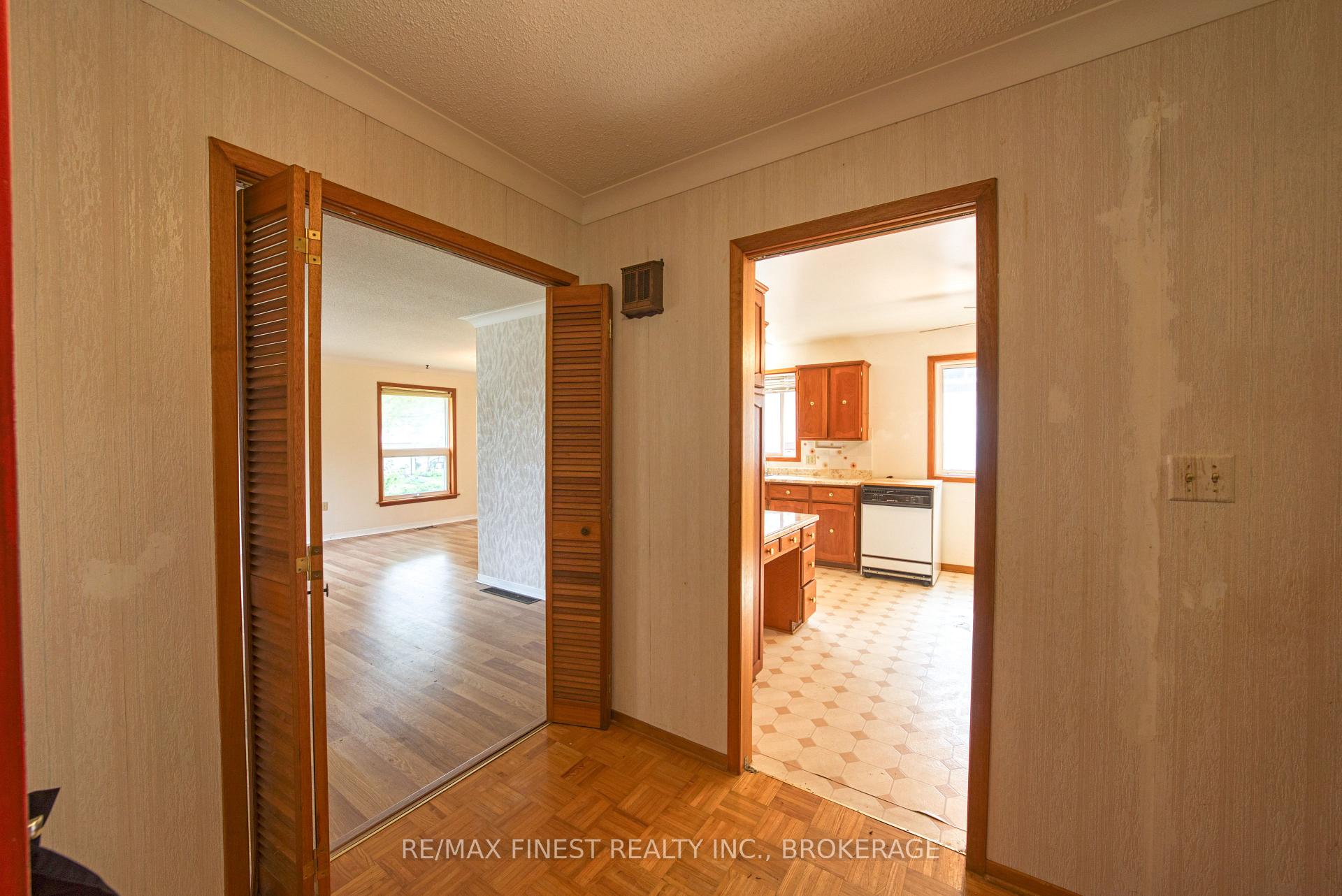 Photo 2 of 788 Kimberley Street, Kingston, North of Taylor-Kidd Blvd — HOMEH