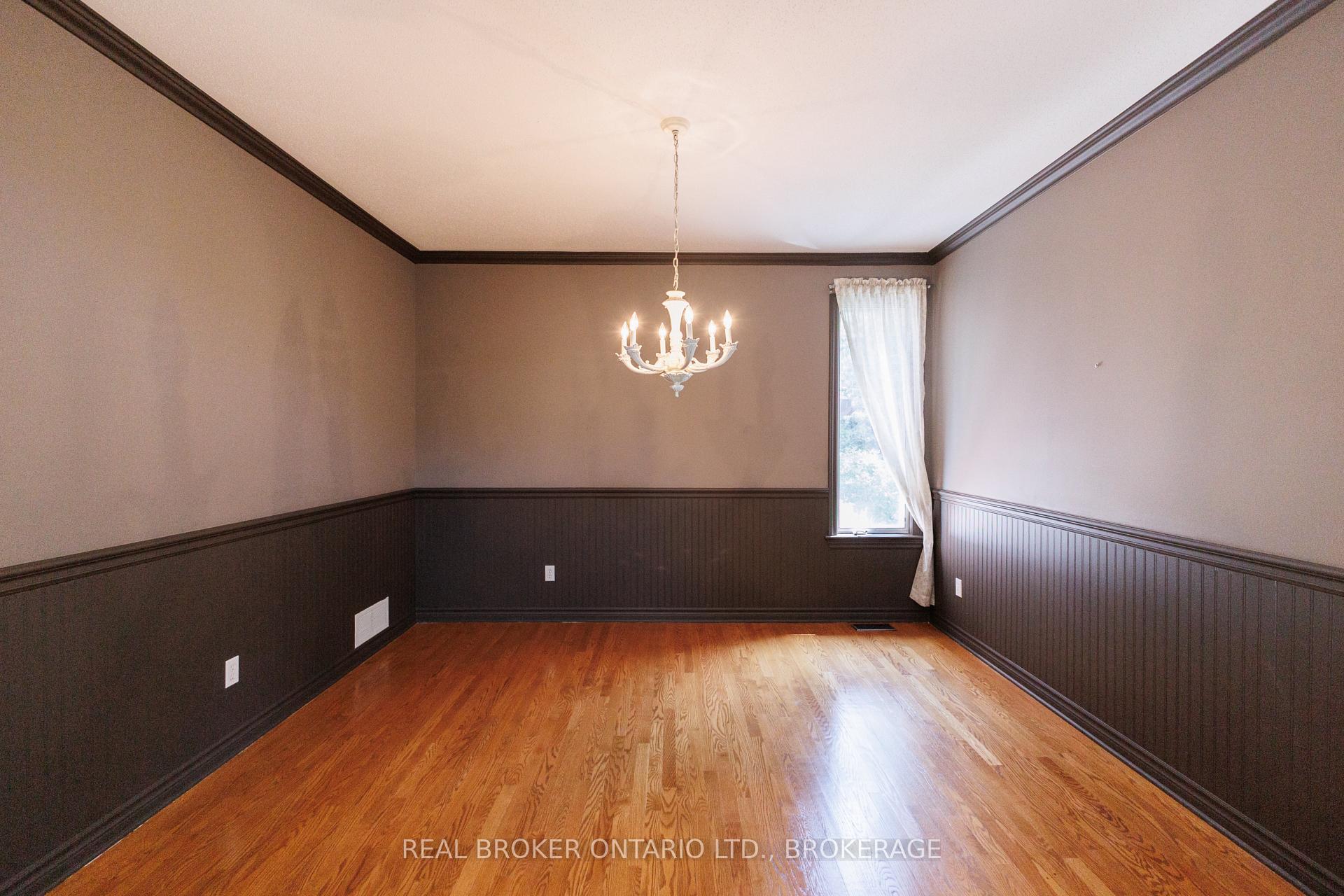 Photo 17 of 11 Redbridge Crescent, Ottawa, Barrhaven - Longfields — HOMEH