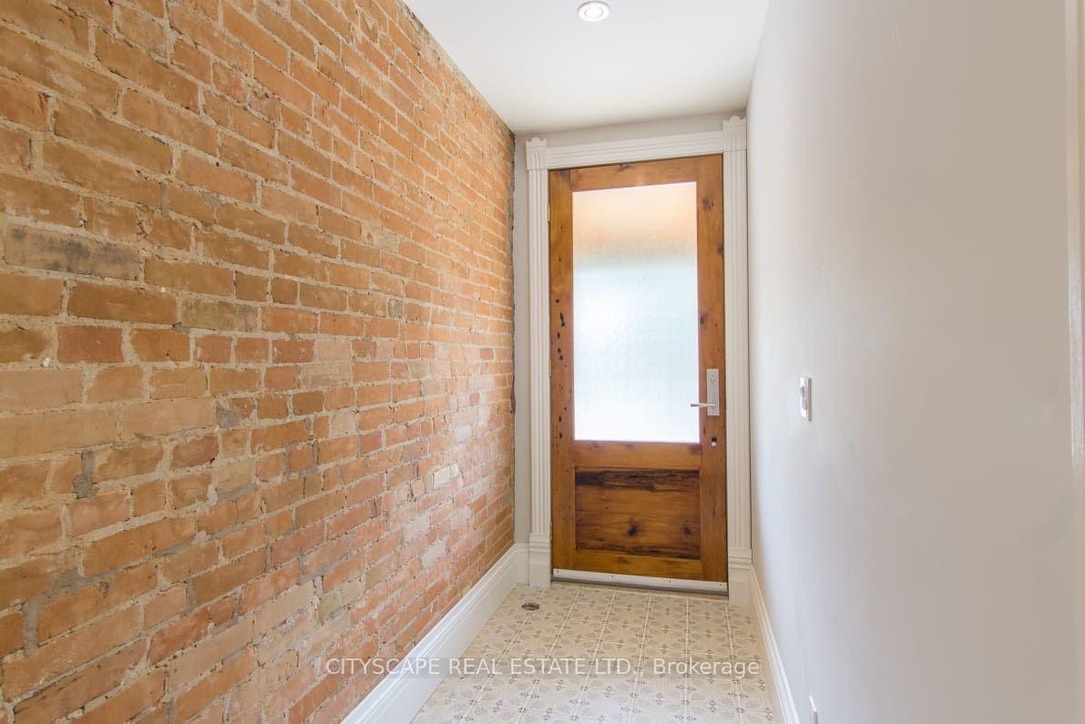 Photo 4 of Unit Main, 936 Dundas Street E, Toronto, South Riverdale — HOMEH