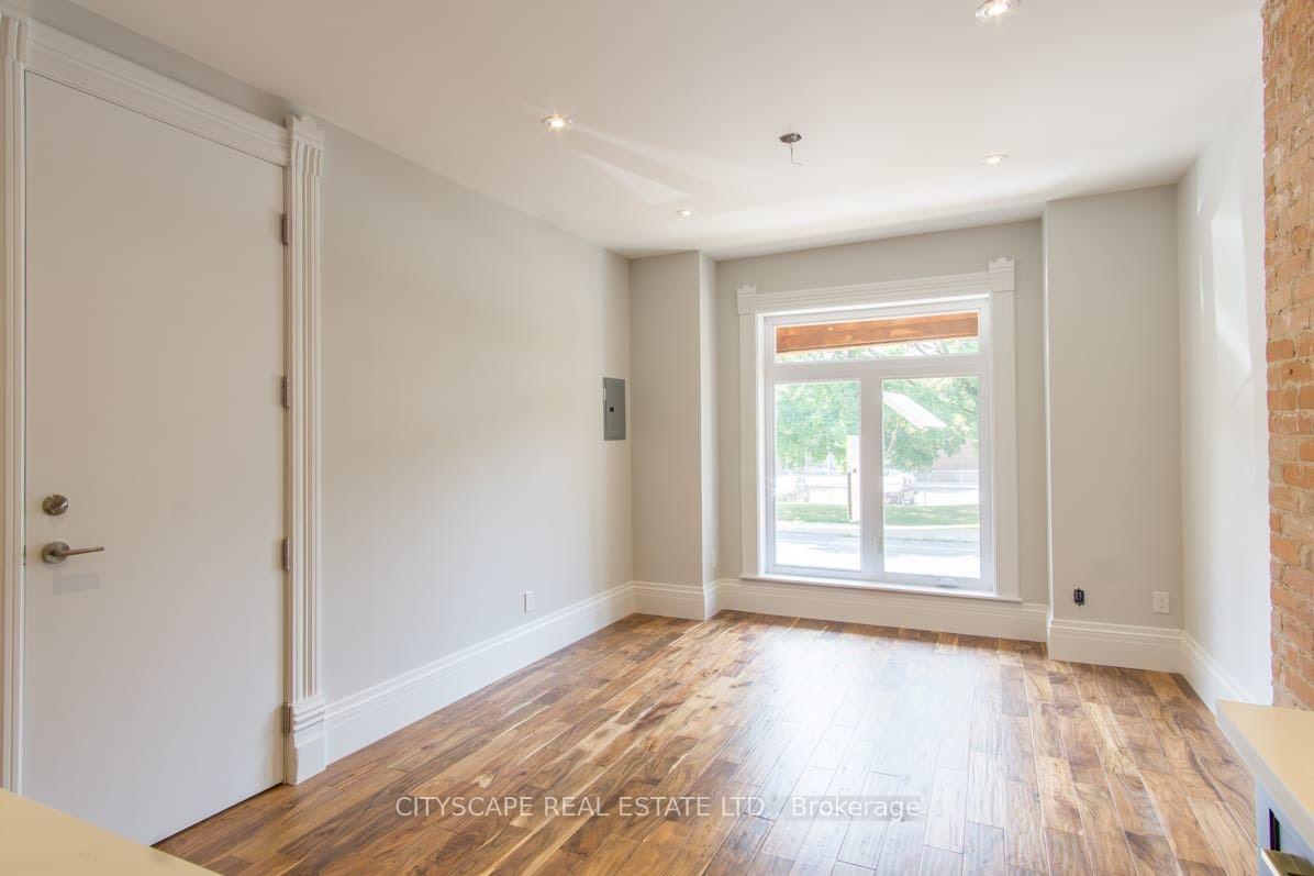 Photo 8 of Unit Main, 936 Dundas Street E, Toronto, South Riverdale — HOMEH