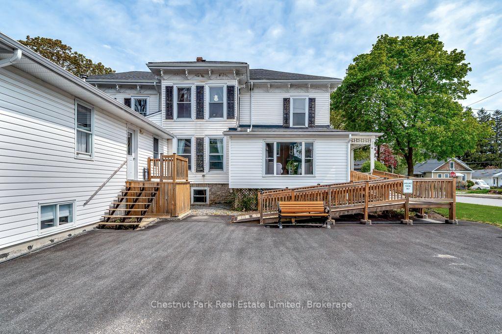 Photo 7 of 71 Queen Street, Prince Edward County, Picton — HOMEH