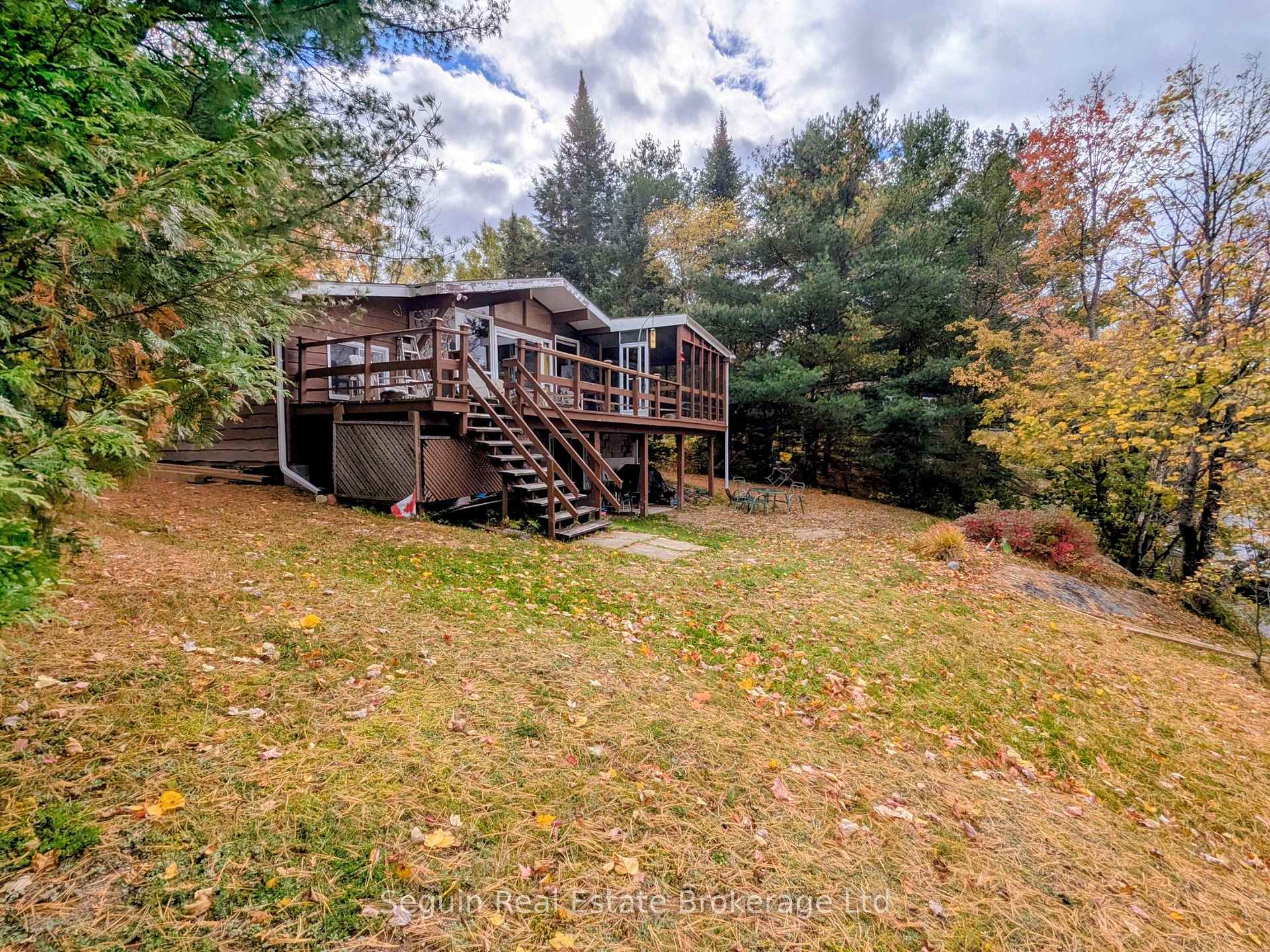 Photo 8 of 43 Morningside Drive, Seguin — HOMEH