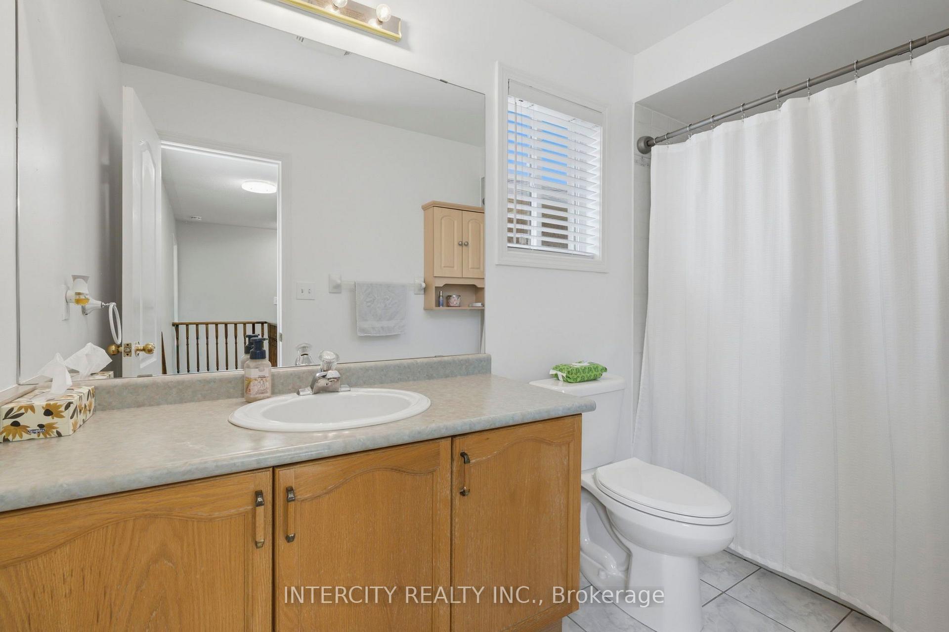 Photo 19 of 93 Chalone Crescent, Vaughan, Sonoma Heights — HOMEH