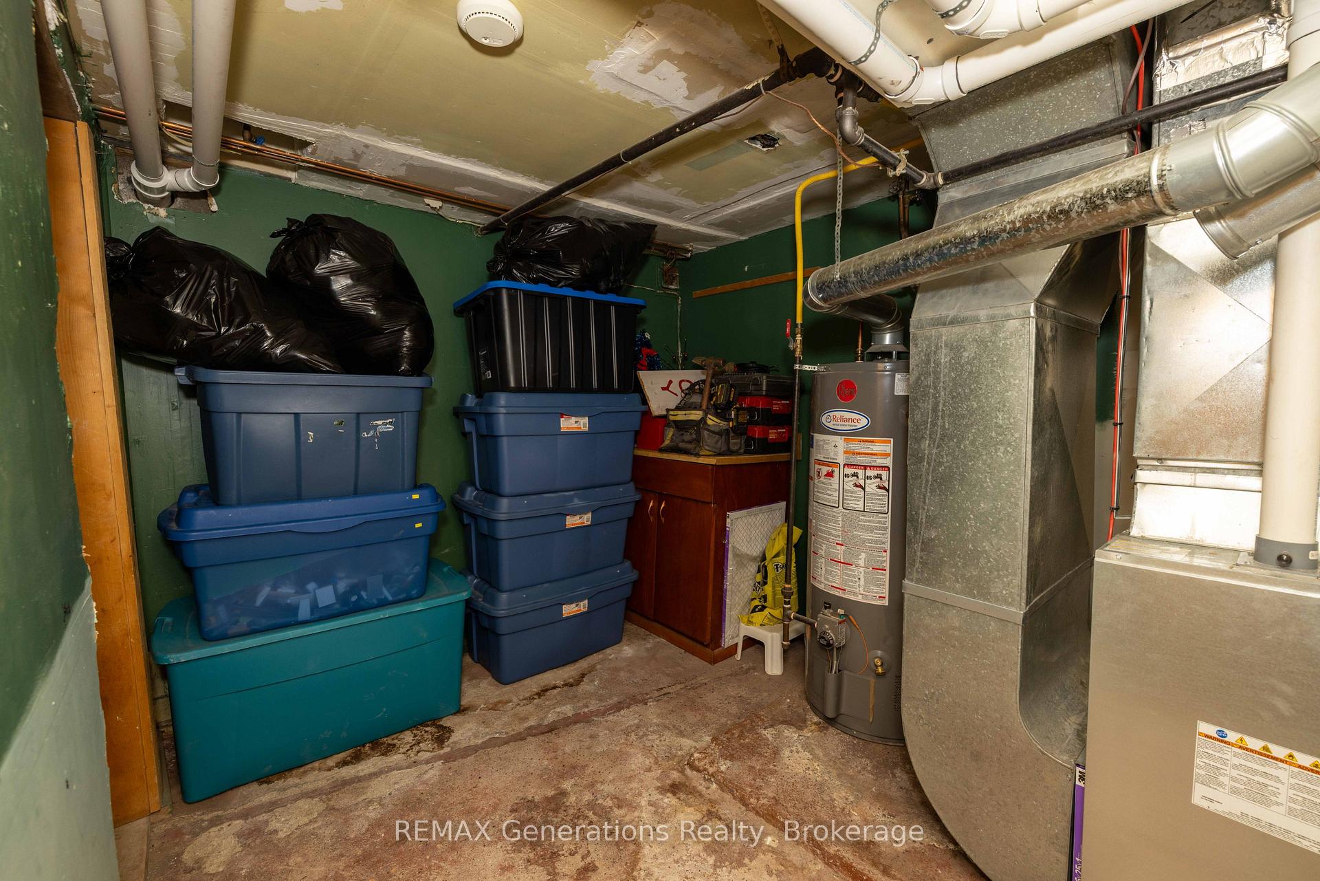 Photo 21 of 45 High Street N, Thunder Bay, College Heights — HOMEH
