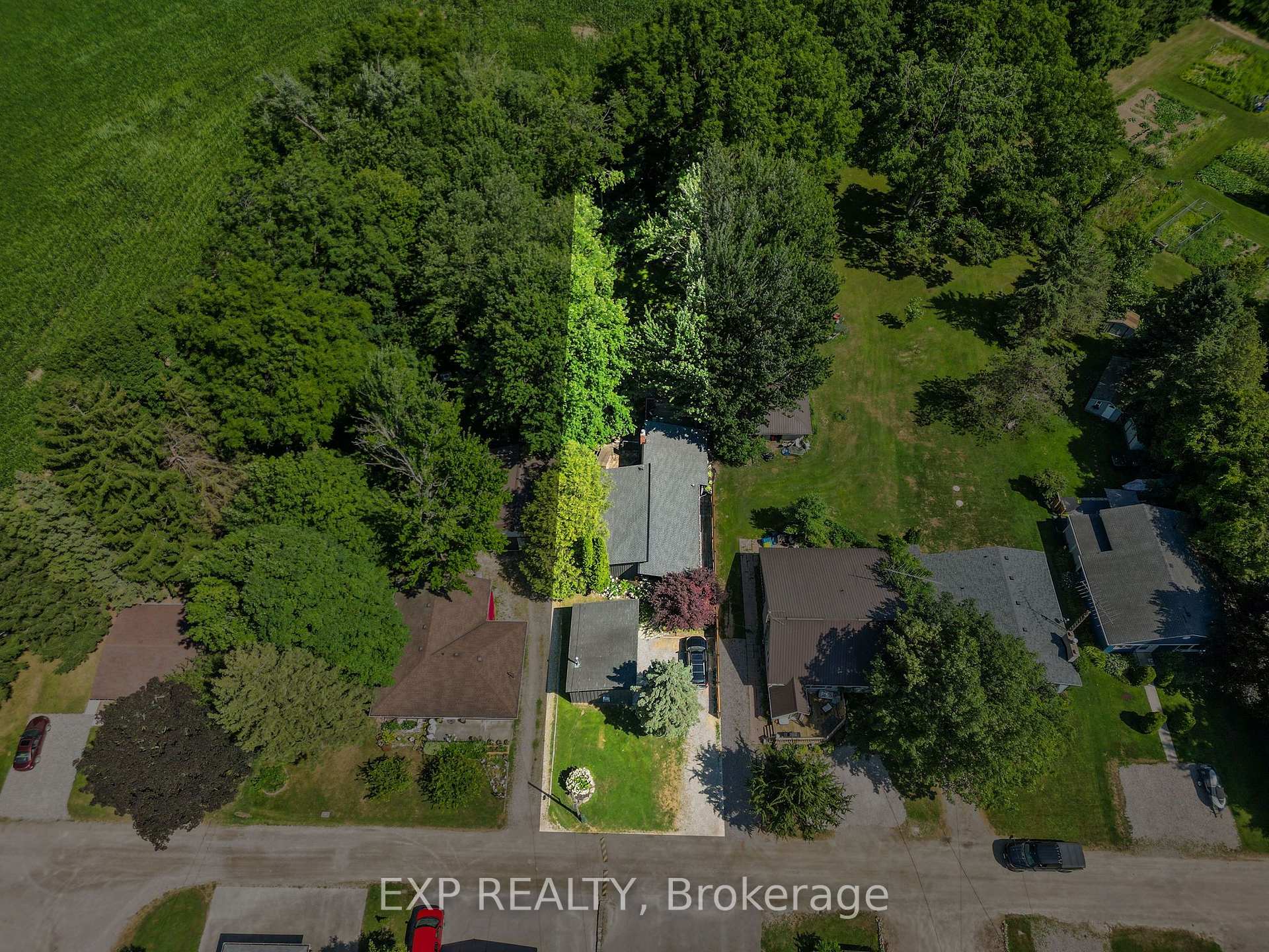 Photo of 250 Orchard Avenue