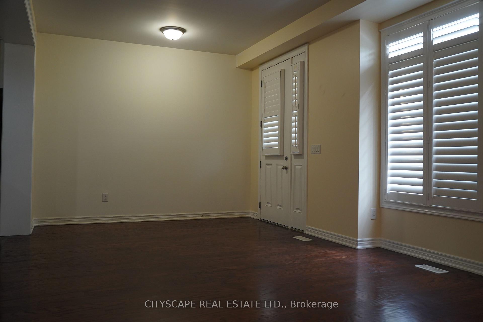 Photo 4 of Unit 17, 3045 Gladeside Avenue, Oakville, Glenorchy — HOMEH