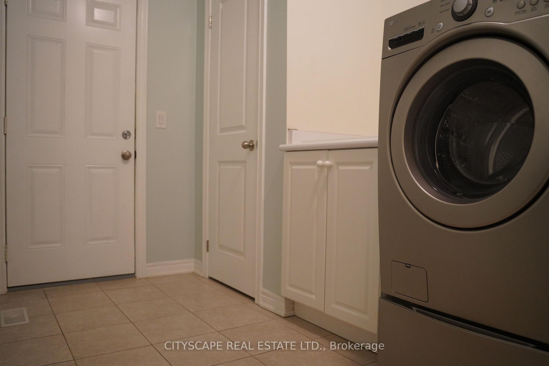 Photo 9 of Unit 17, 3045 Gladeside Avenue, Oakville, Glenorchy — HOMEH