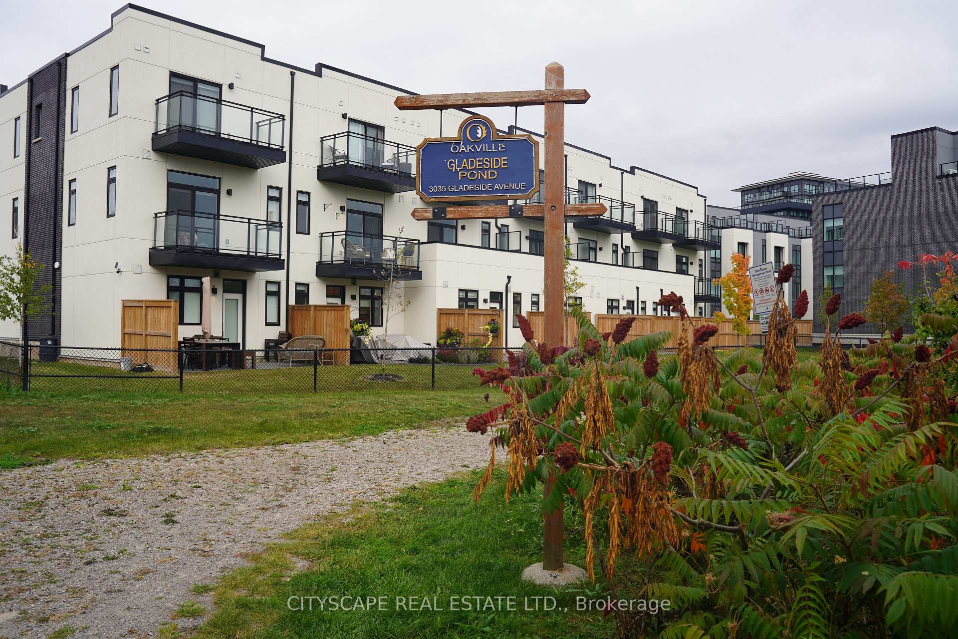 Photo 12 of Unit 17, 3045 Gladeside Avenue, Oakville, Glenorchy — HOMEH