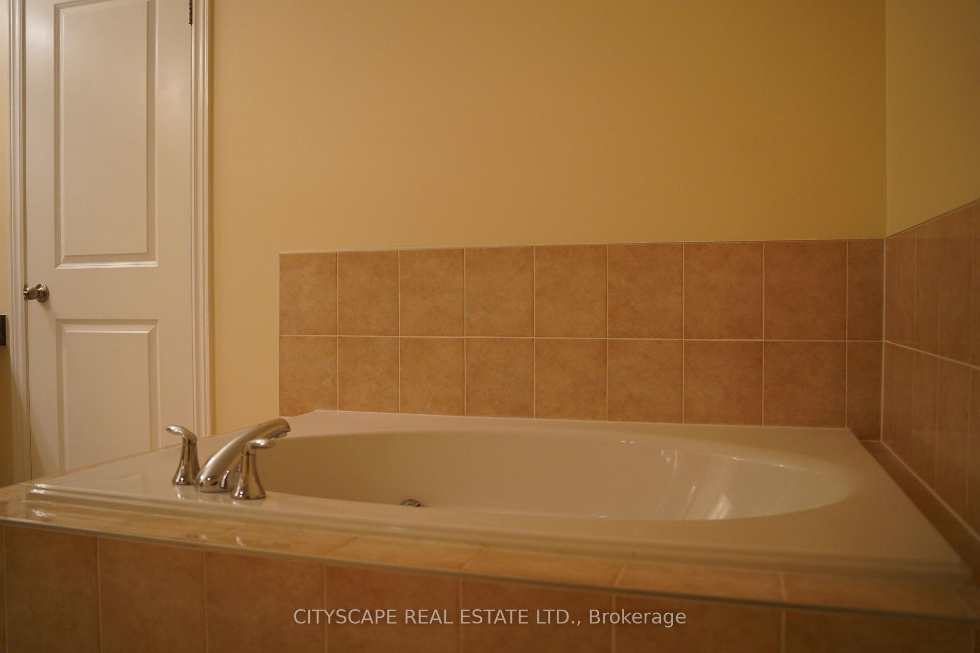 Photo 25 of Unit 17, 3045 Gladeside Avenue, Oakville, Glenorchy — HOMEH