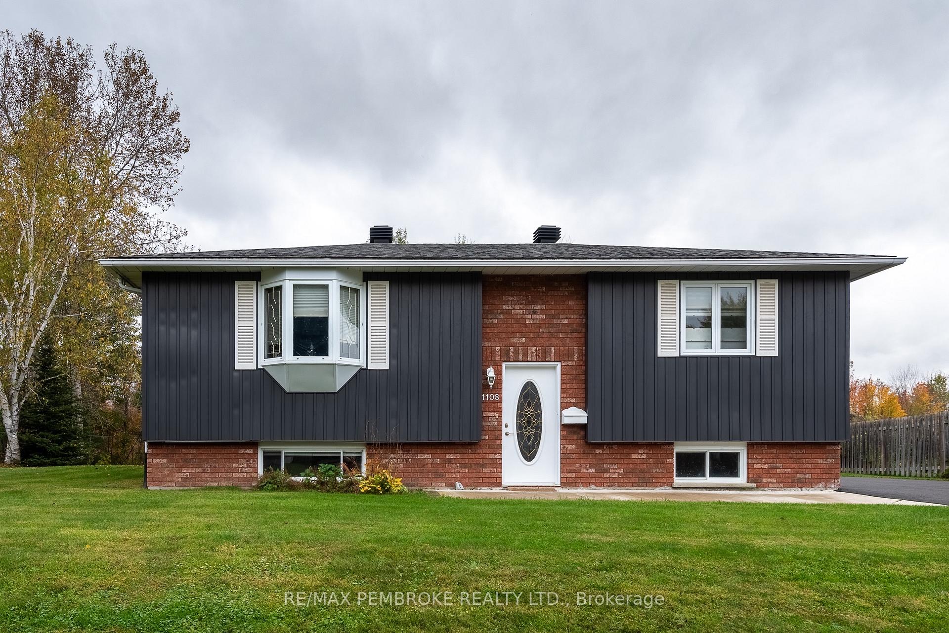 Photo 1 of 11008 Boundary Road, Pembroke, Pembroke — HOMEH