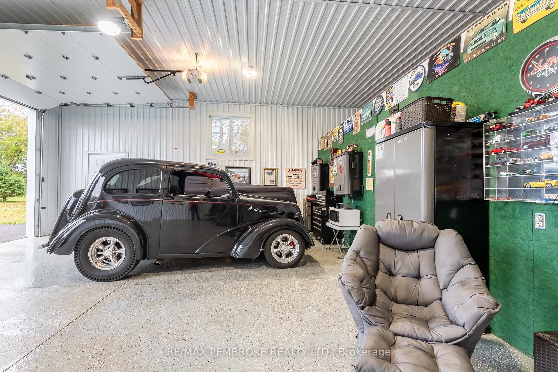 Photo 8 of 11008 Boundary Road, Pembroke, Pembroke — HOMEH