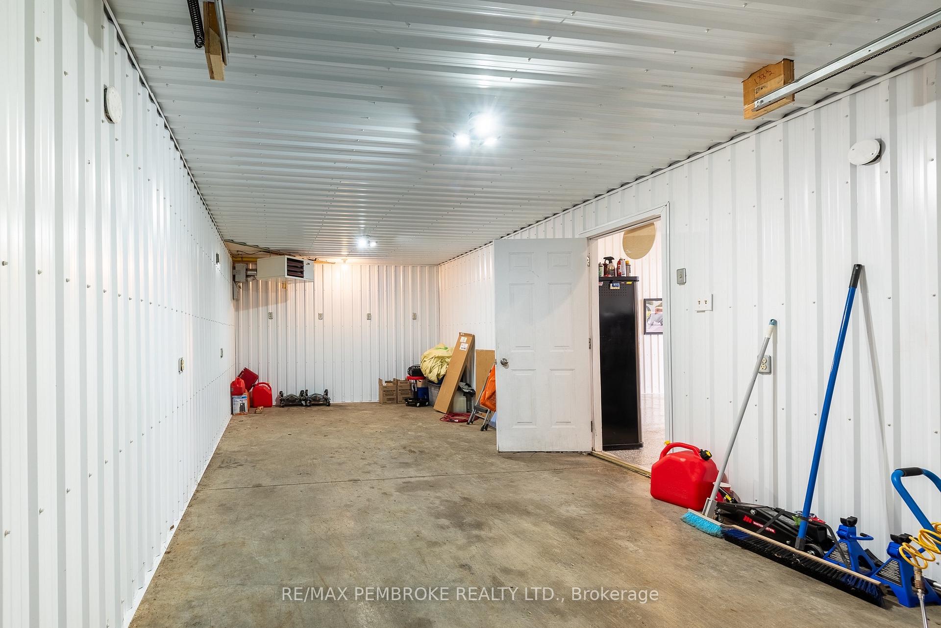 Photo 9 of 11008 Boundary Road, Pembroke, Pembroke — HOMEH