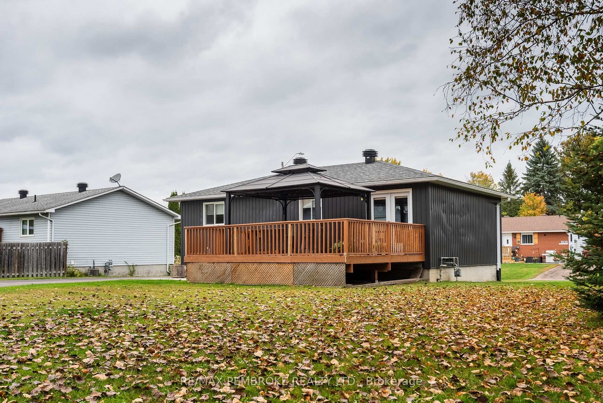 Photo 10 of 11008 Boundary Road, Pembroke, Pembroke — HOMEH