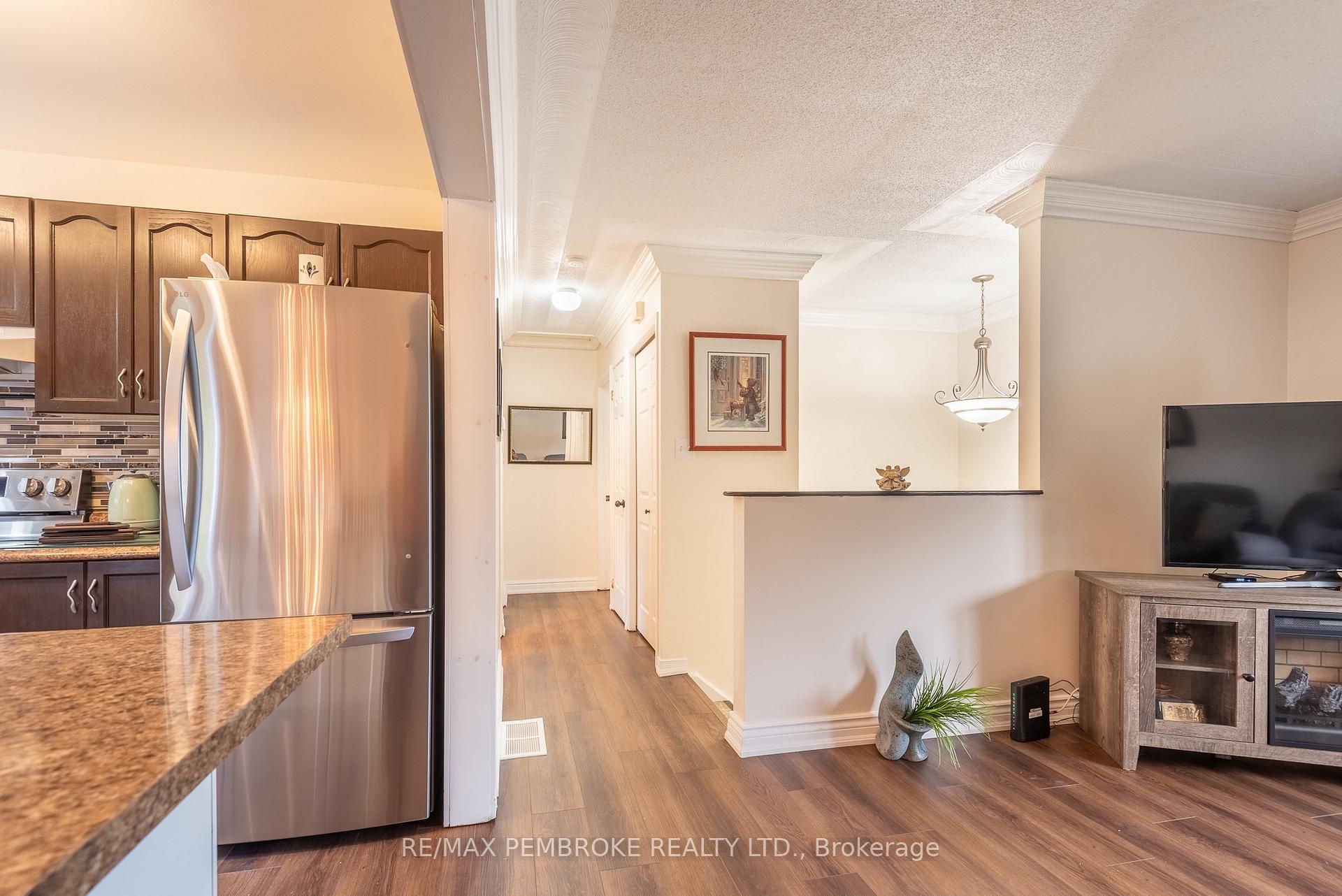 Photo 20 of 11008 Boundary Road, Pembroke, Pembroke — HOMEH