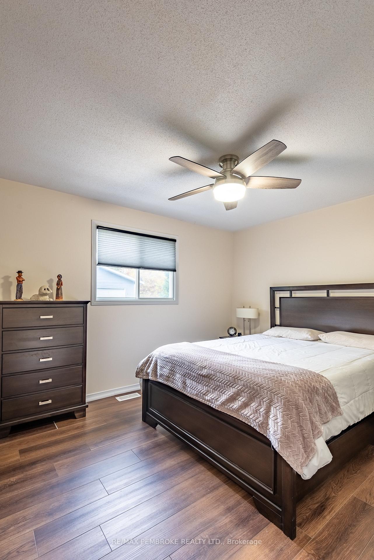 Photo 25 of 11008 Boundary Road, Pembroke, Pembroke — HOMEH