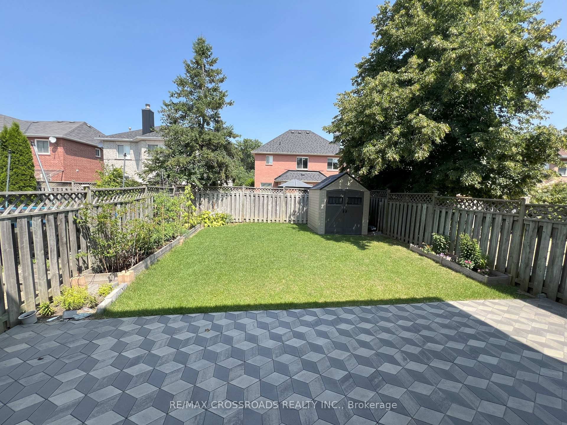 Photo 26 of 51 Hood Crescent, Brampton, Fletcher's West — HOMEH
