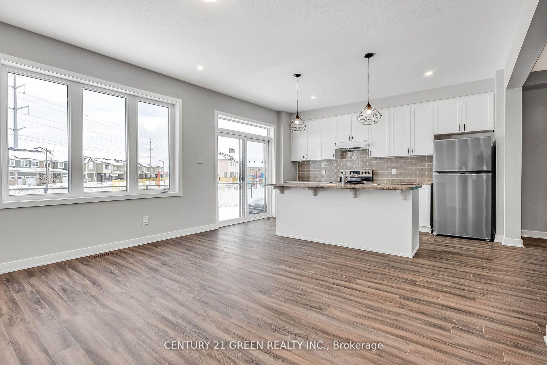 Photo 12 of 2183 Winsome Terrace, Ottawa, Fallingbrook/Gardenway South — HOMEH