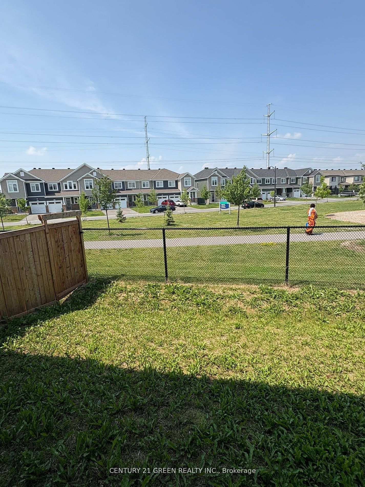 Photo 26 of 2183 Winsome Terrace, Ottawa, Fallingbrook/Gardenway South — HOMEH