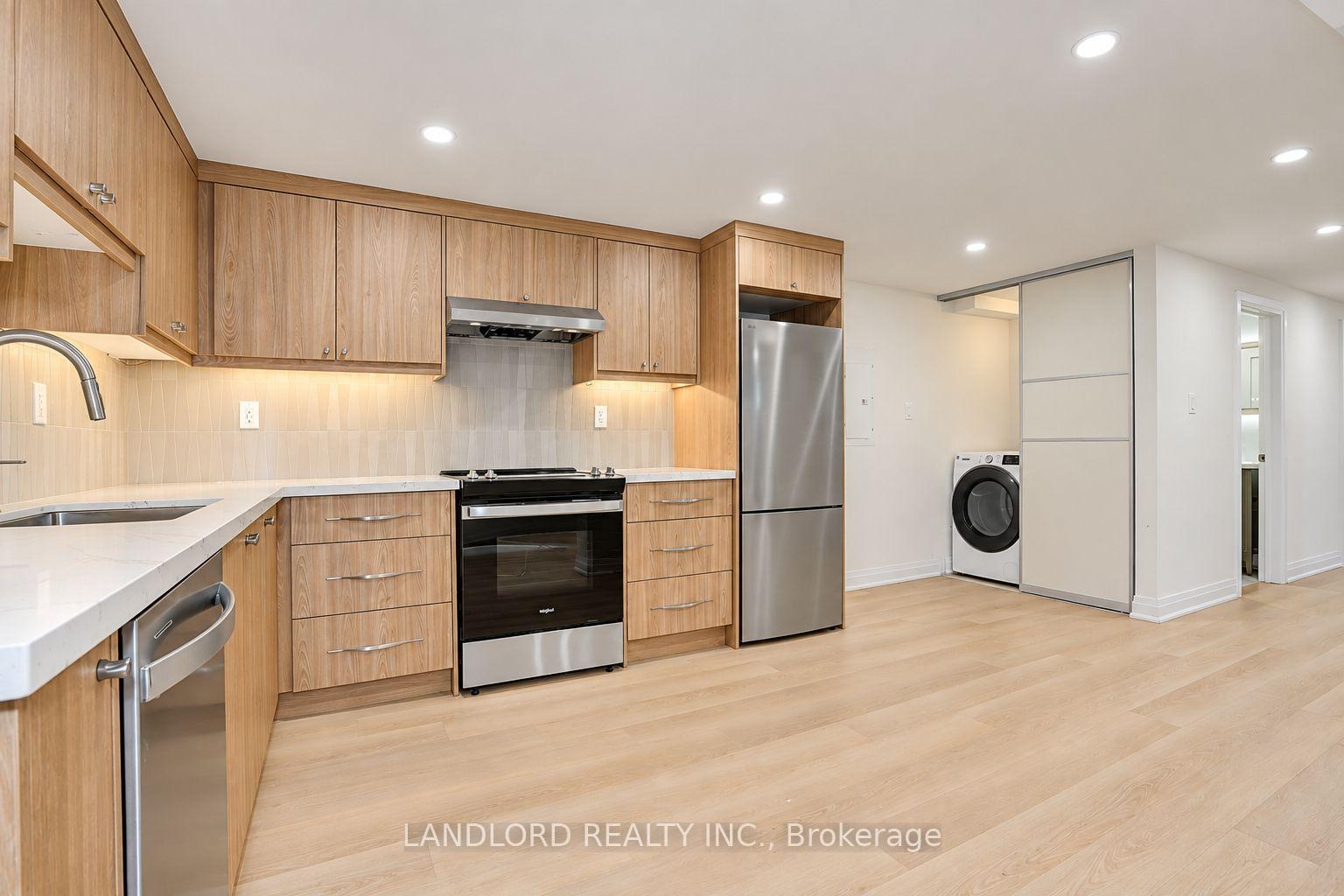 Photo 1 of Unit 4, 92 Neville Park Boulevard, Toronto, The Beaches — HOMEH