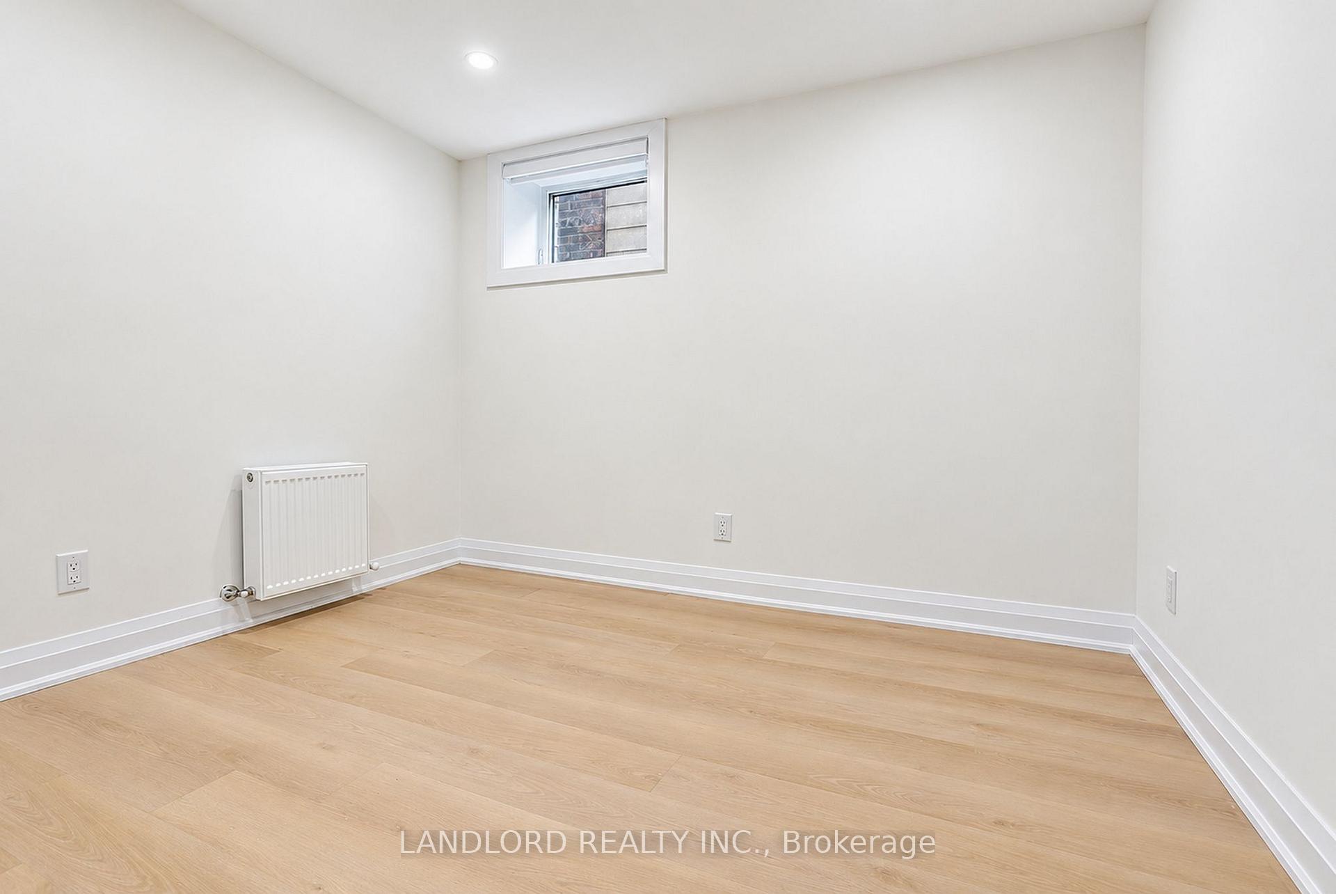Photo 13 of Unit 4, 92 Neville Park Boulevard, Toronto, The Beaches — HOMEH
