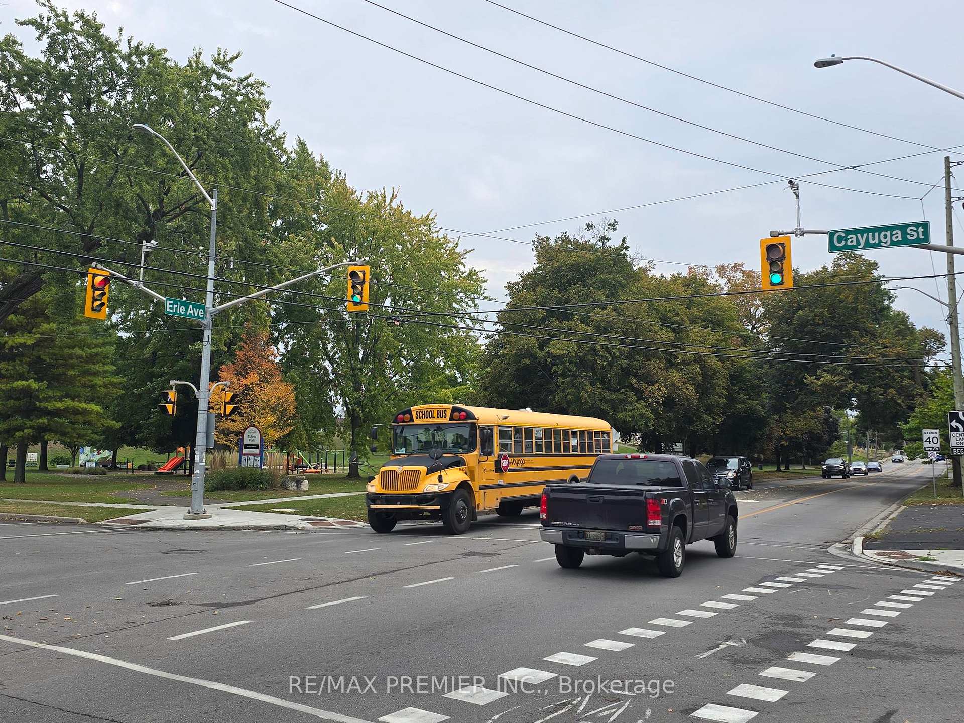 Photo 17 of 95 Cayuga Street, Brantford, Eagle Place East — HOMEH